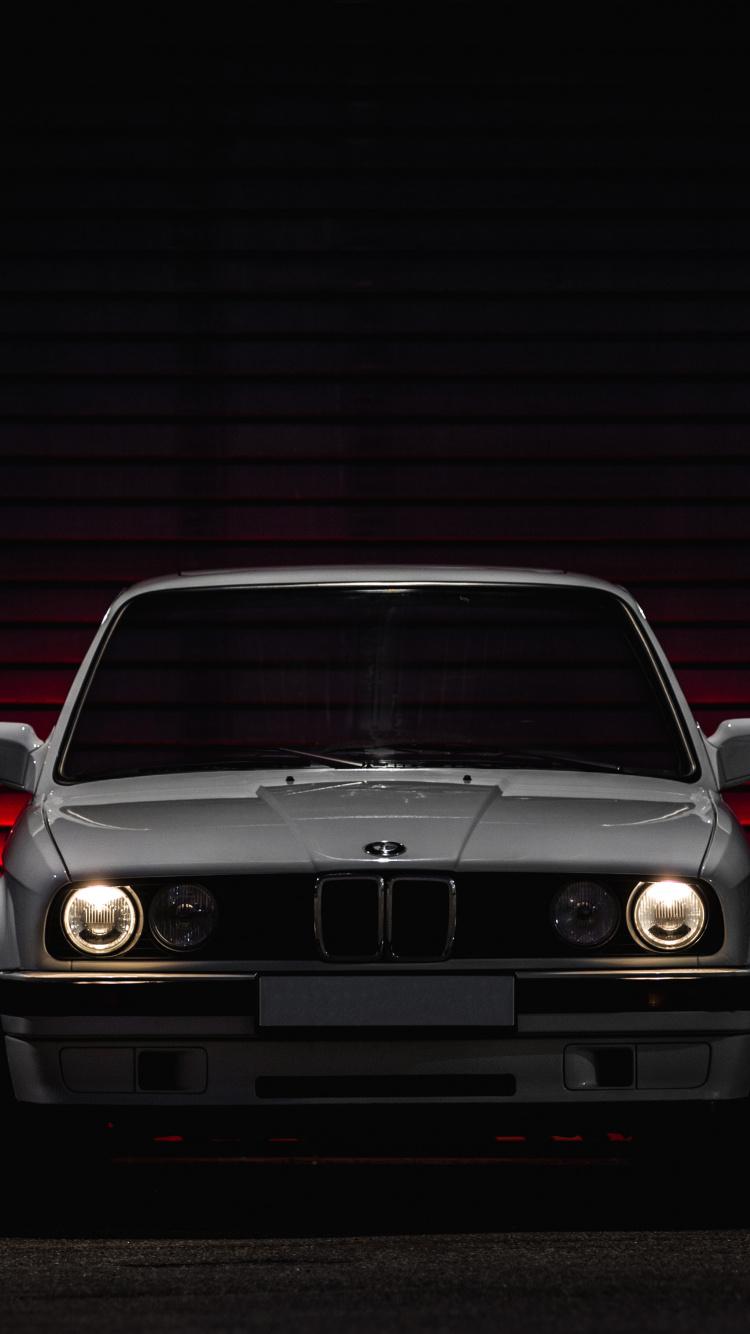 750x1334 BMW Retro iPhone Wallpaper