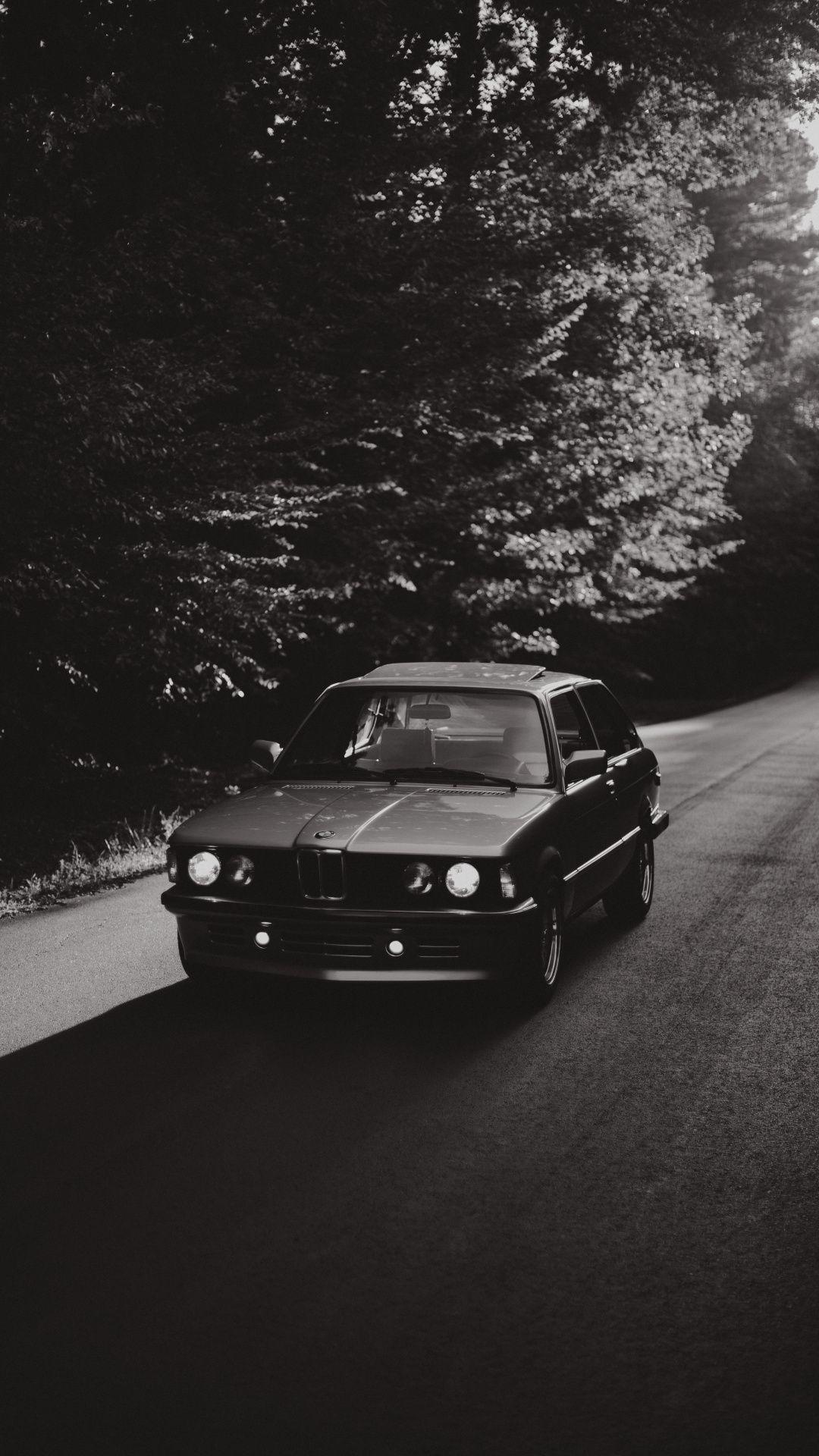 1080x1920 Classic BMW Wallpaper