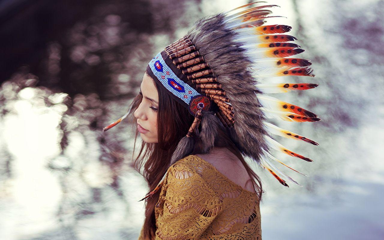 1280x800 Photos Girls War bonnet Indians Feathers