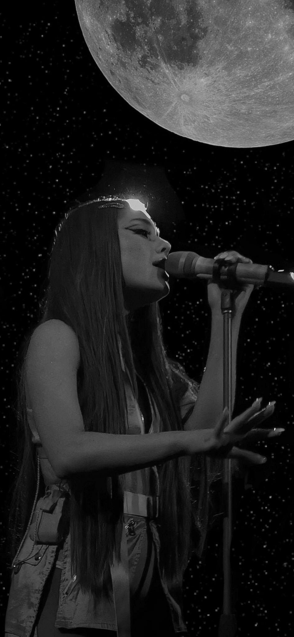 946x2048 Ariana Grande Moonlight Wallpaper At WallpaperBro July 2021