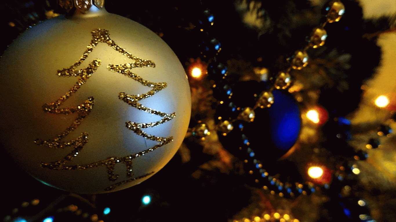 1366x768 Christmas wallpaper 1366x768 (laptop) desktop background