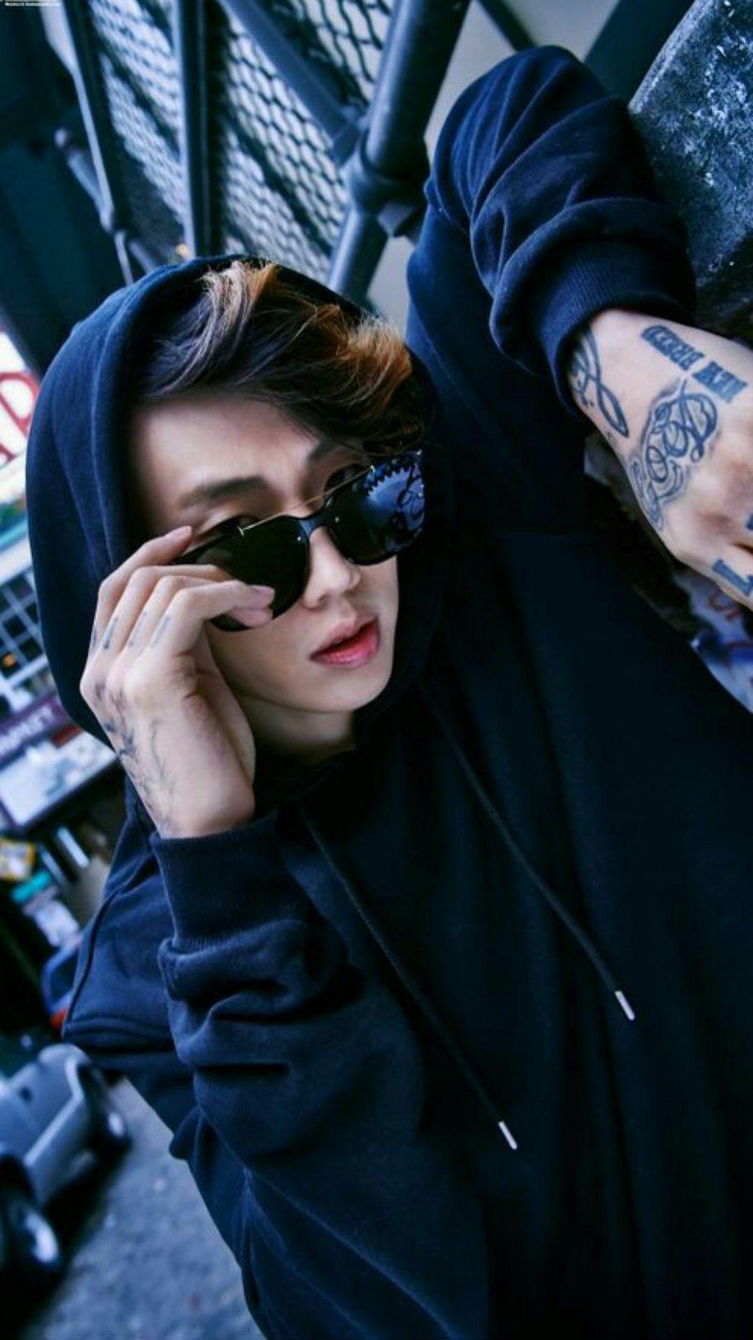 1079x1920 Gaby's Wallpaper