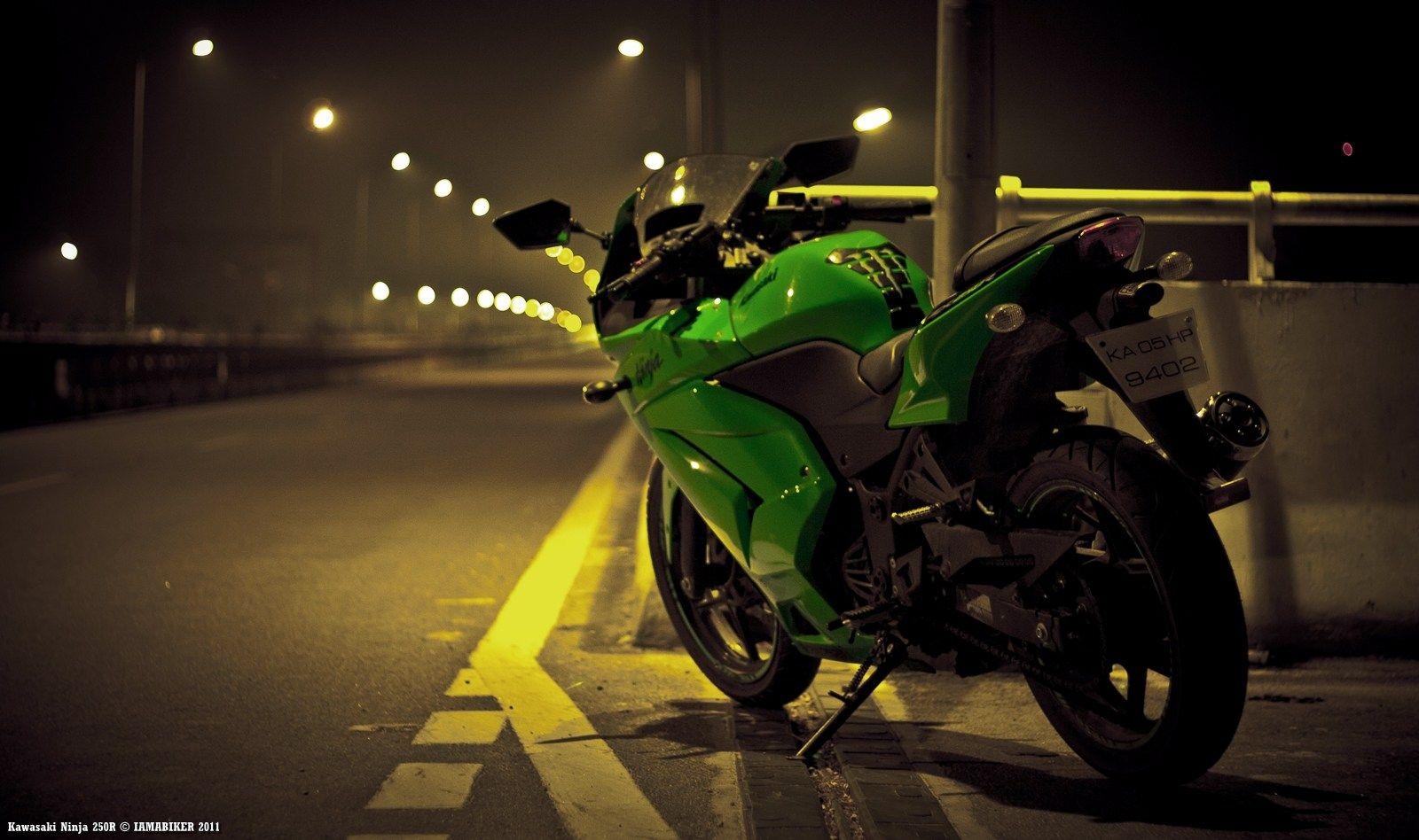 1600x948 Kawasaki Ninja 250R HD wallpaper