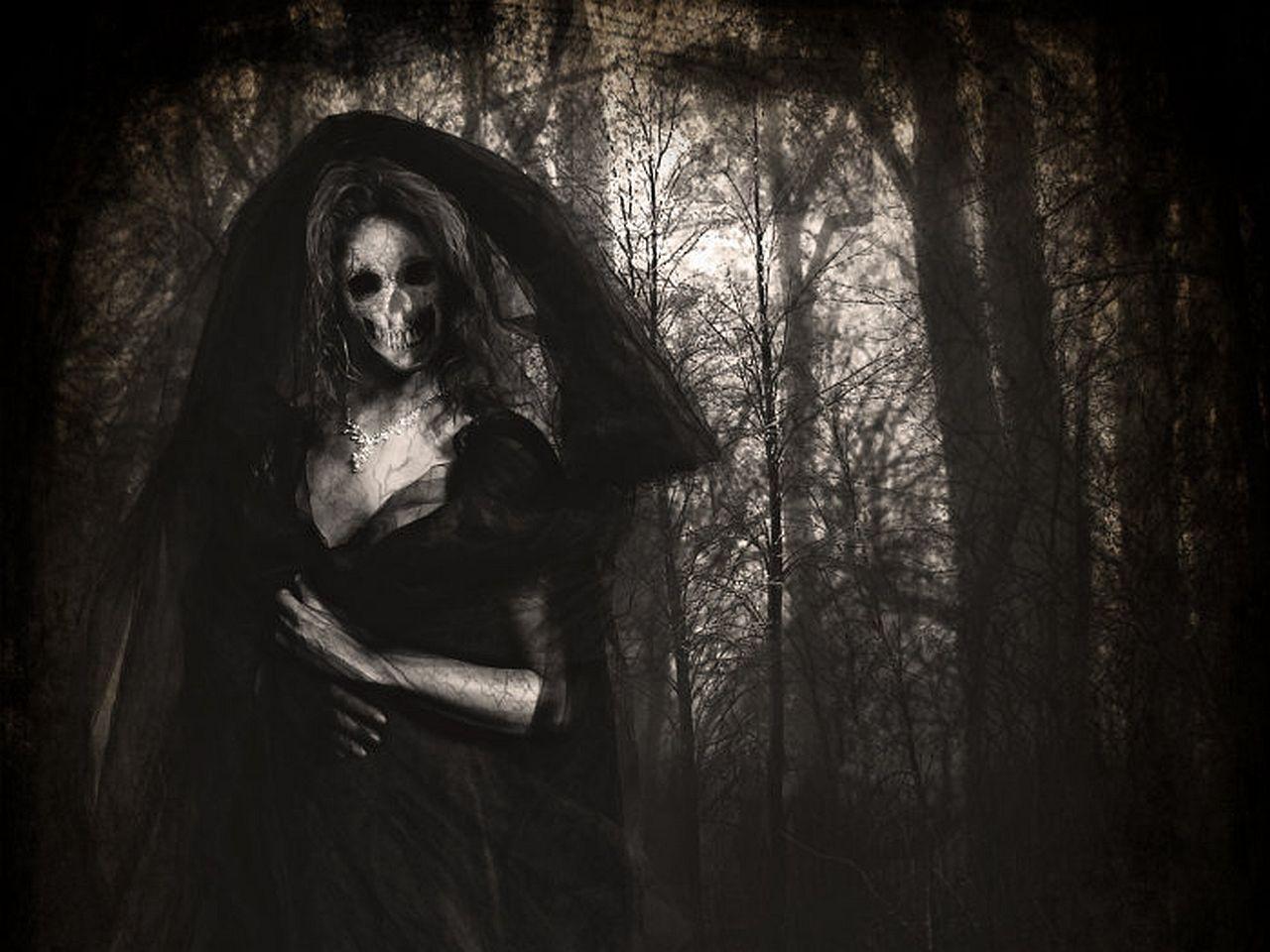 1280x960 Creepy Computer Wallpaper, Desktop Backgroundx960. Creepy background, Halloween background, Scary halloween background