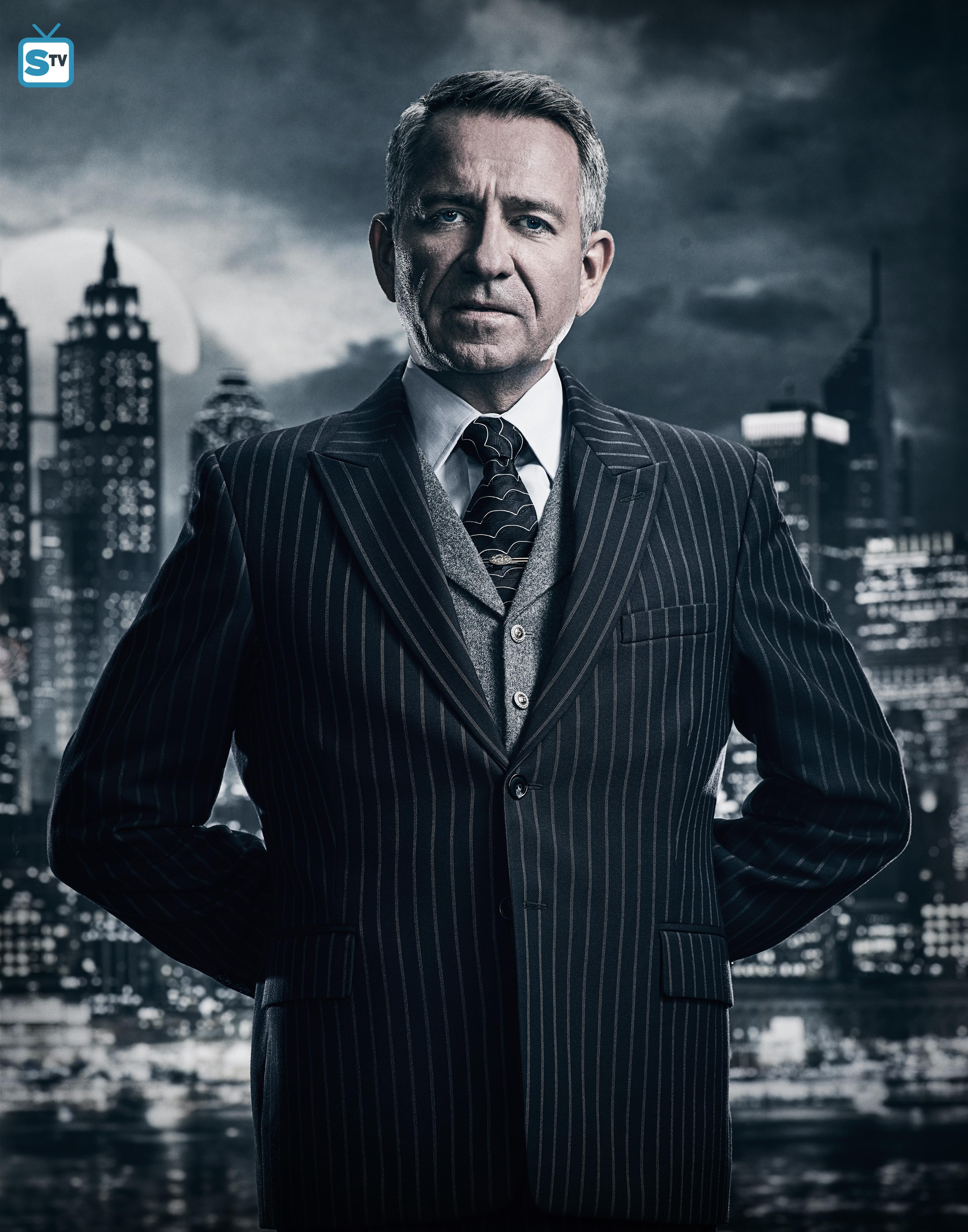 3300x4200 Gotham 4 Portrait