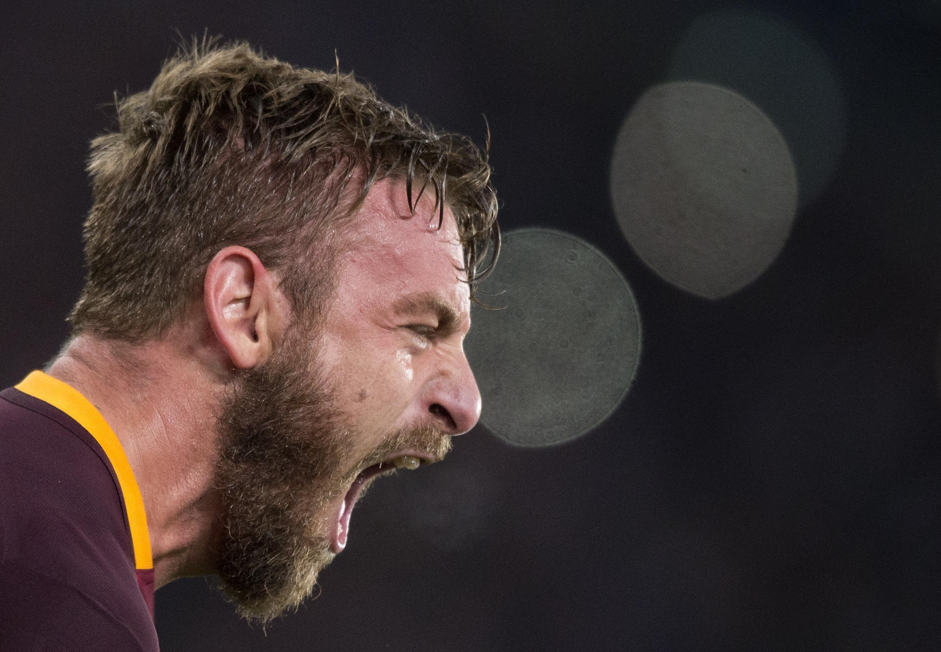 3000x2079 Daniele De Rossi AS Roma Rome Football Player Captain Football Soccer Beard Wallpaper:3000x2079