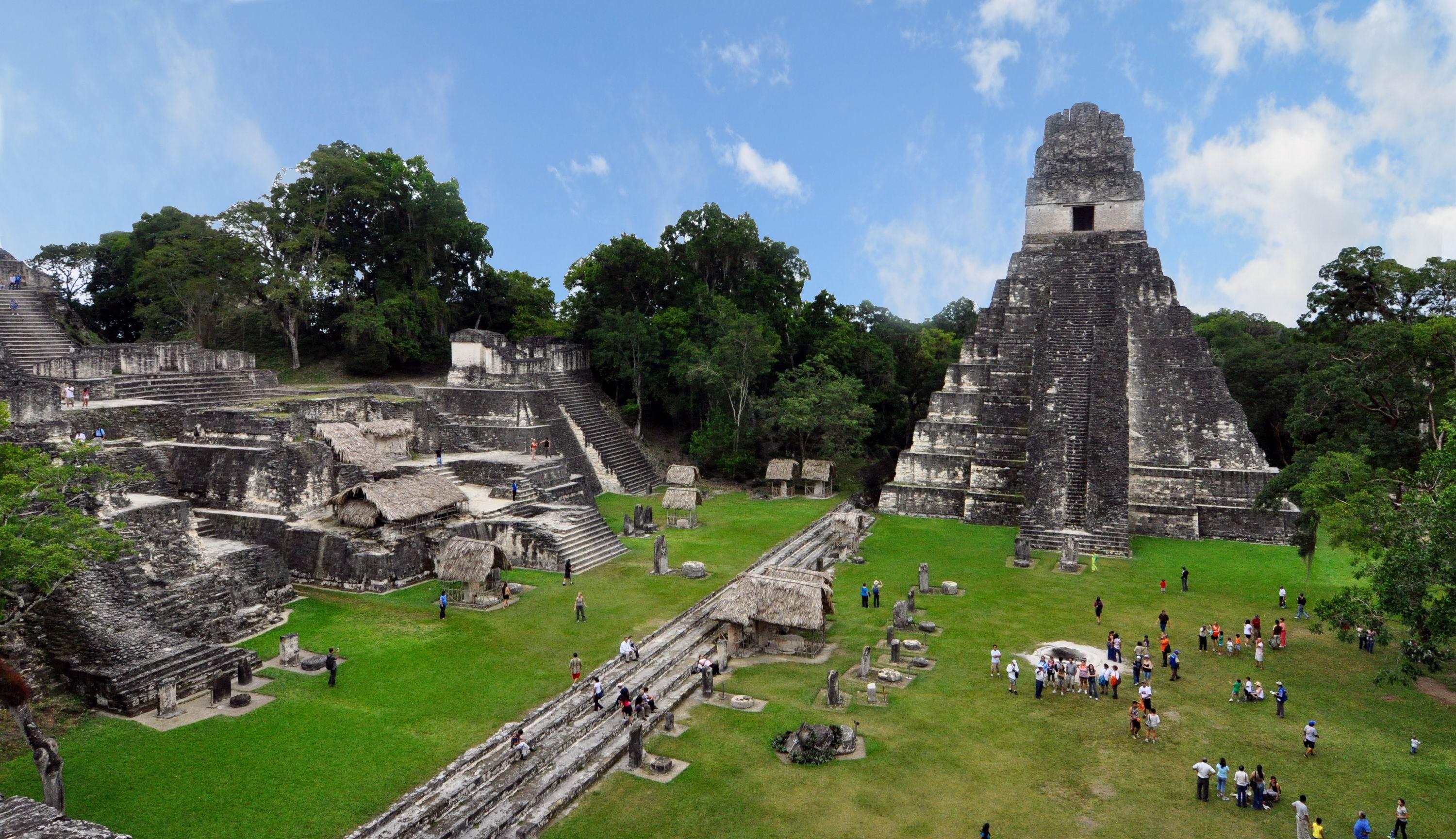 3000x1729 Tikal National Park Wallpaper