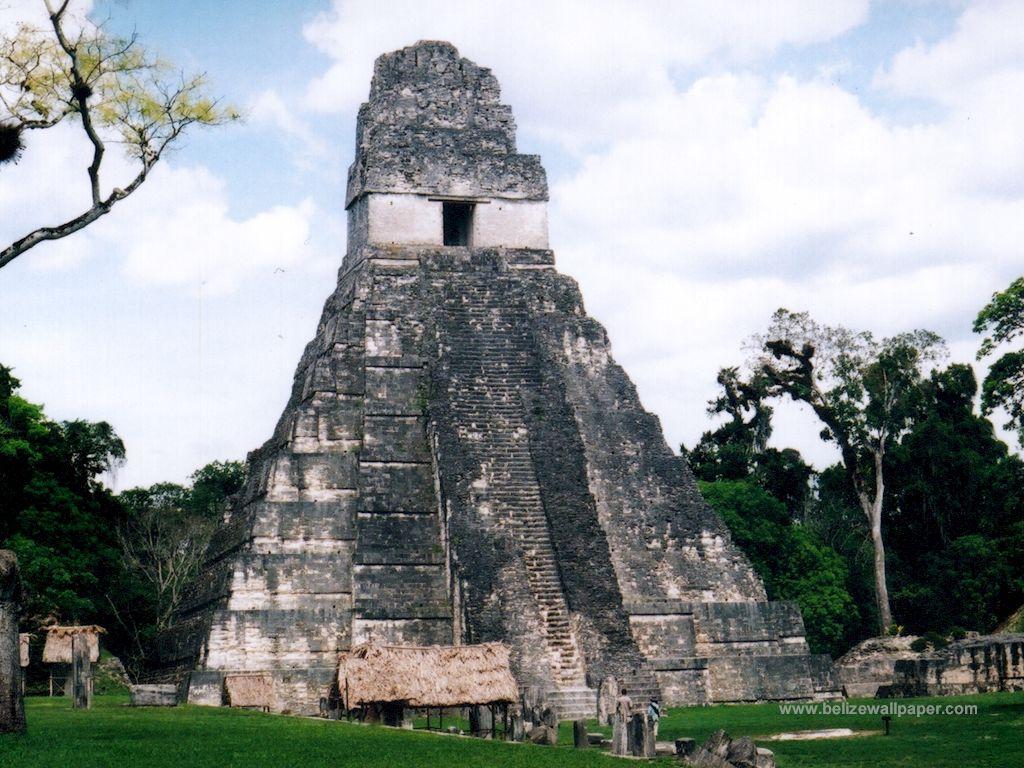 1024x768 Tikal National Park Wallpaper