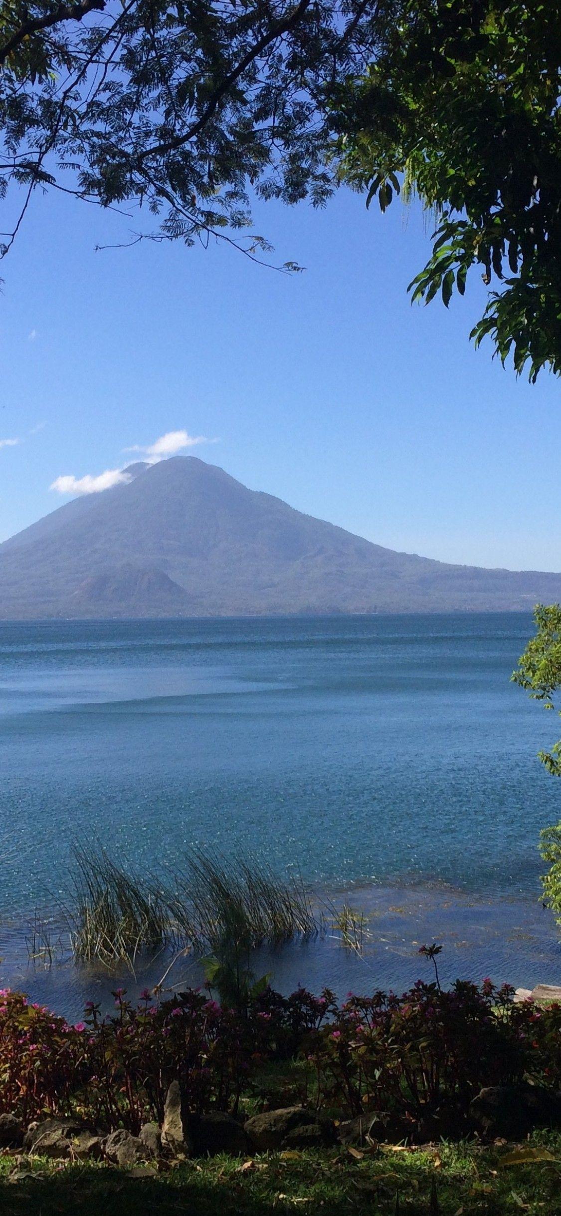 1125x2436 Guatemala Desktop Wallpaper