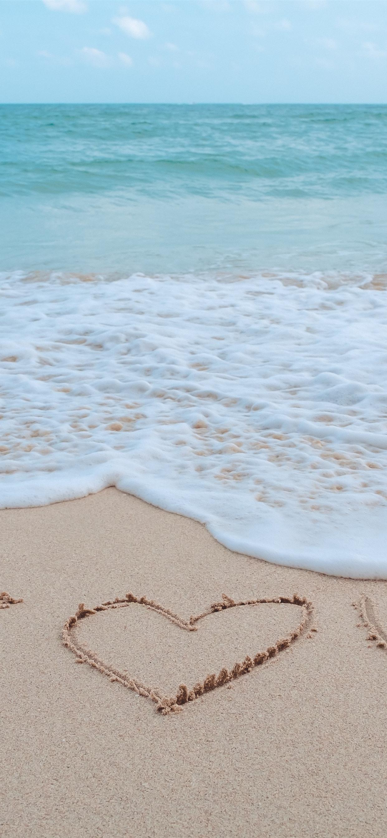 1242x2688 iPhone Beach Wallpaper