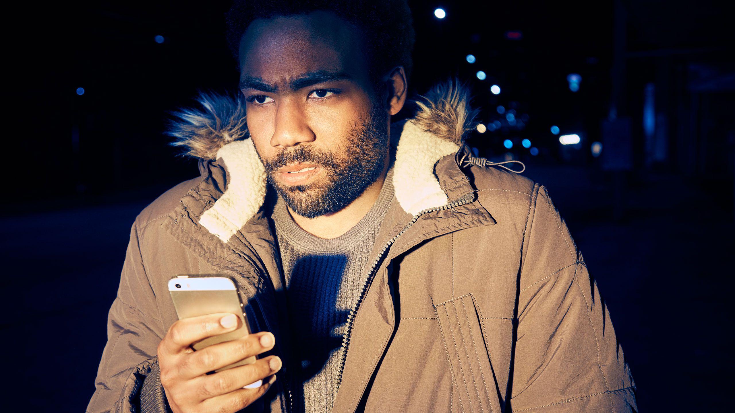 2560x1440 Atlanta' Season 2: Donald Glover's Profound Portrait of the Black Experience
