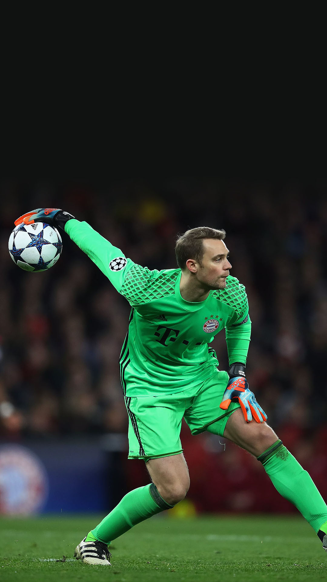1080x1920 Manuel Neuer Football Mobile Phone Wallpaper