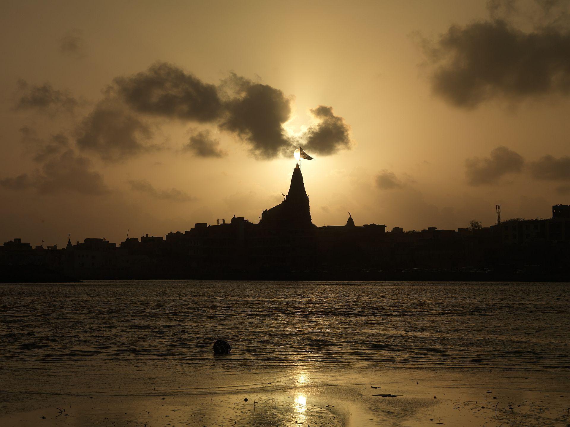 Dwarka Wallpapers - Top Free Dwarka Backgrounds - WallpaperAccess