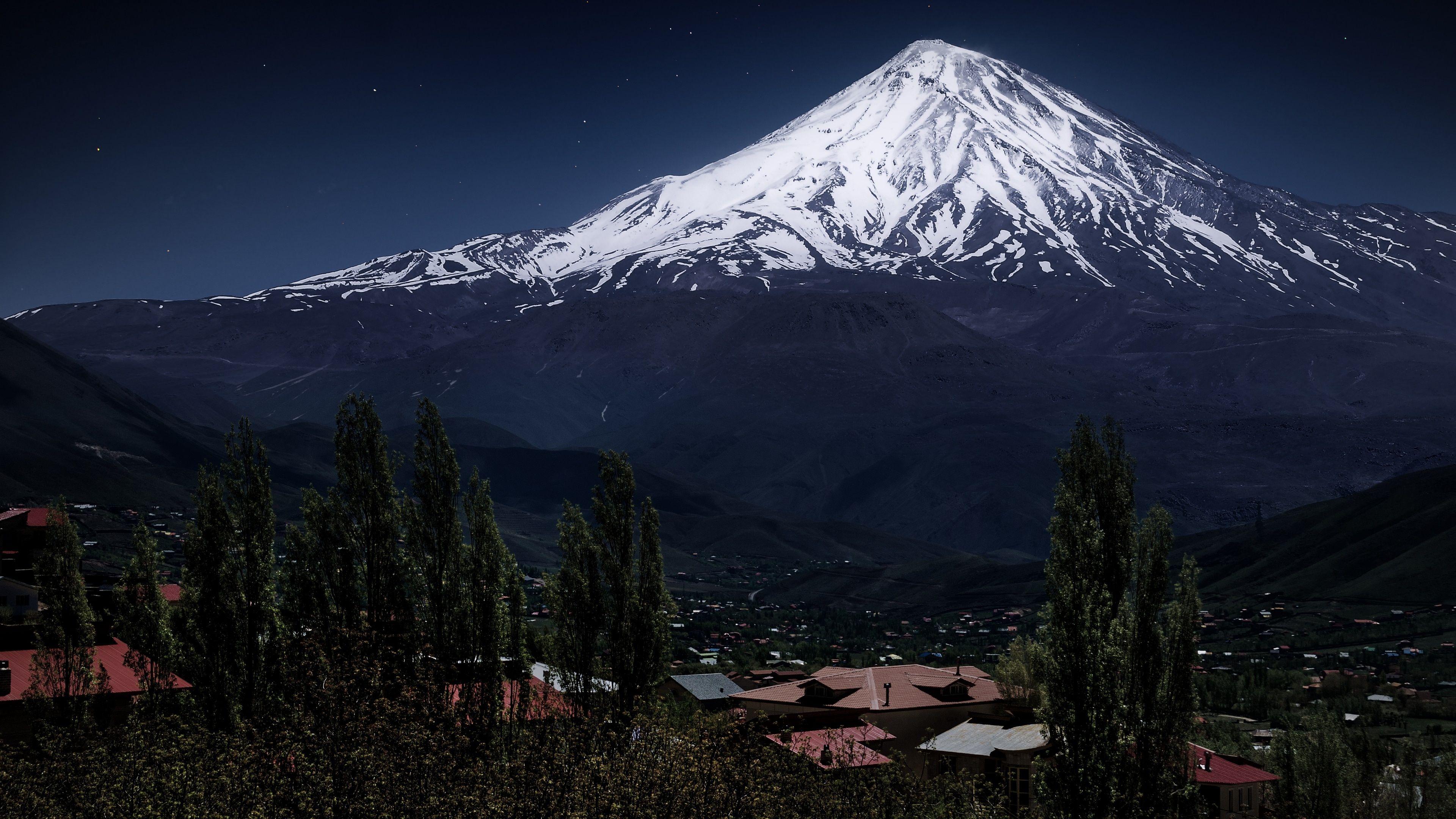 Damavand Wallpaper