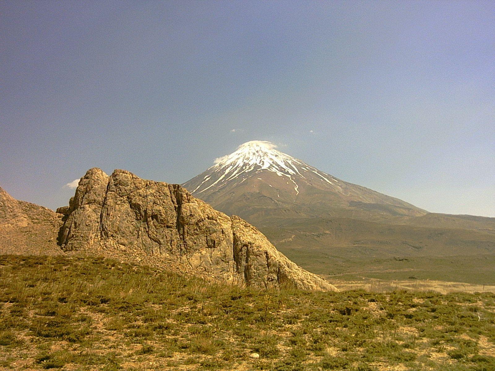 Damavand Wallpaper