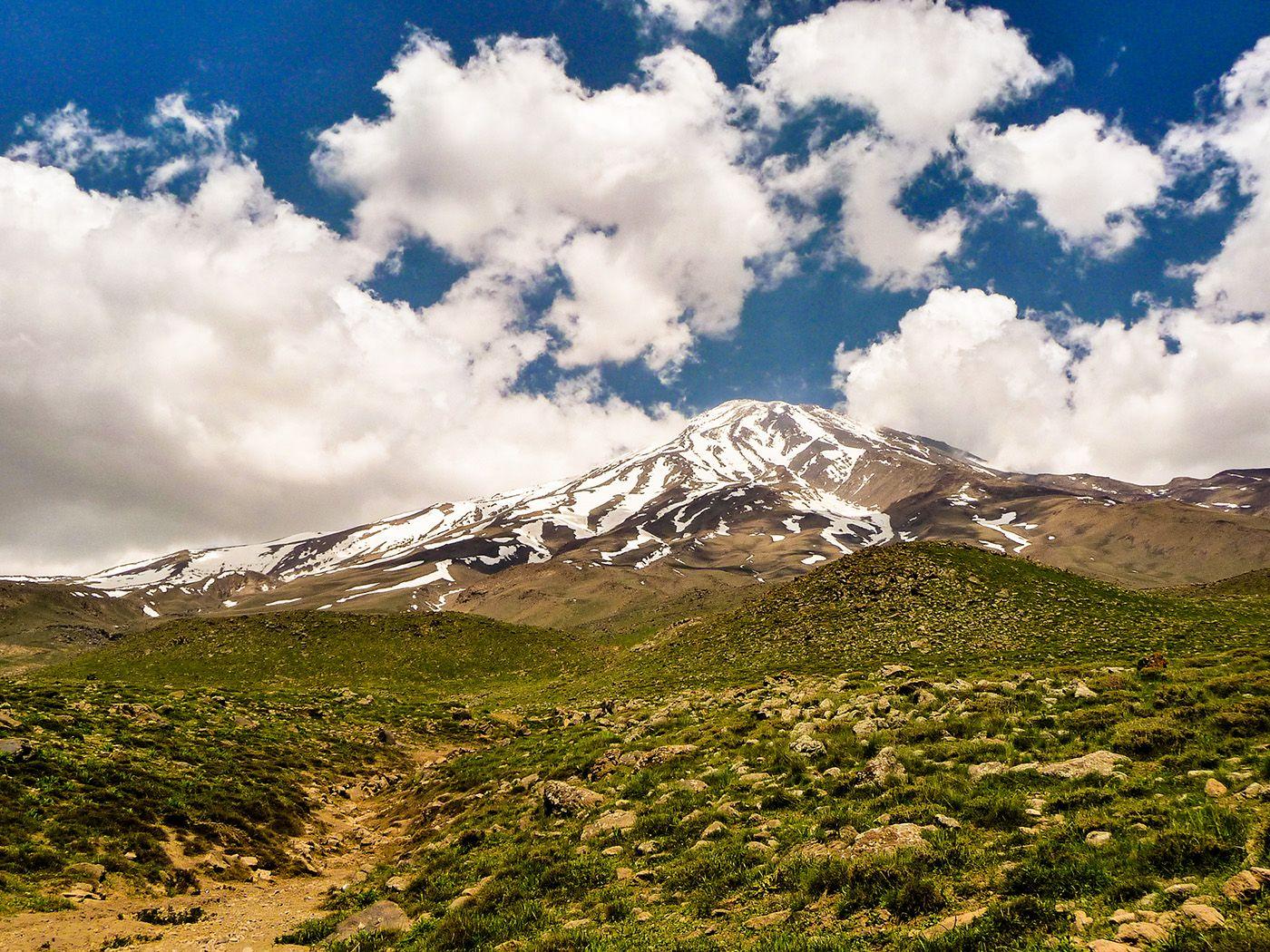 Damavand Wallpaper