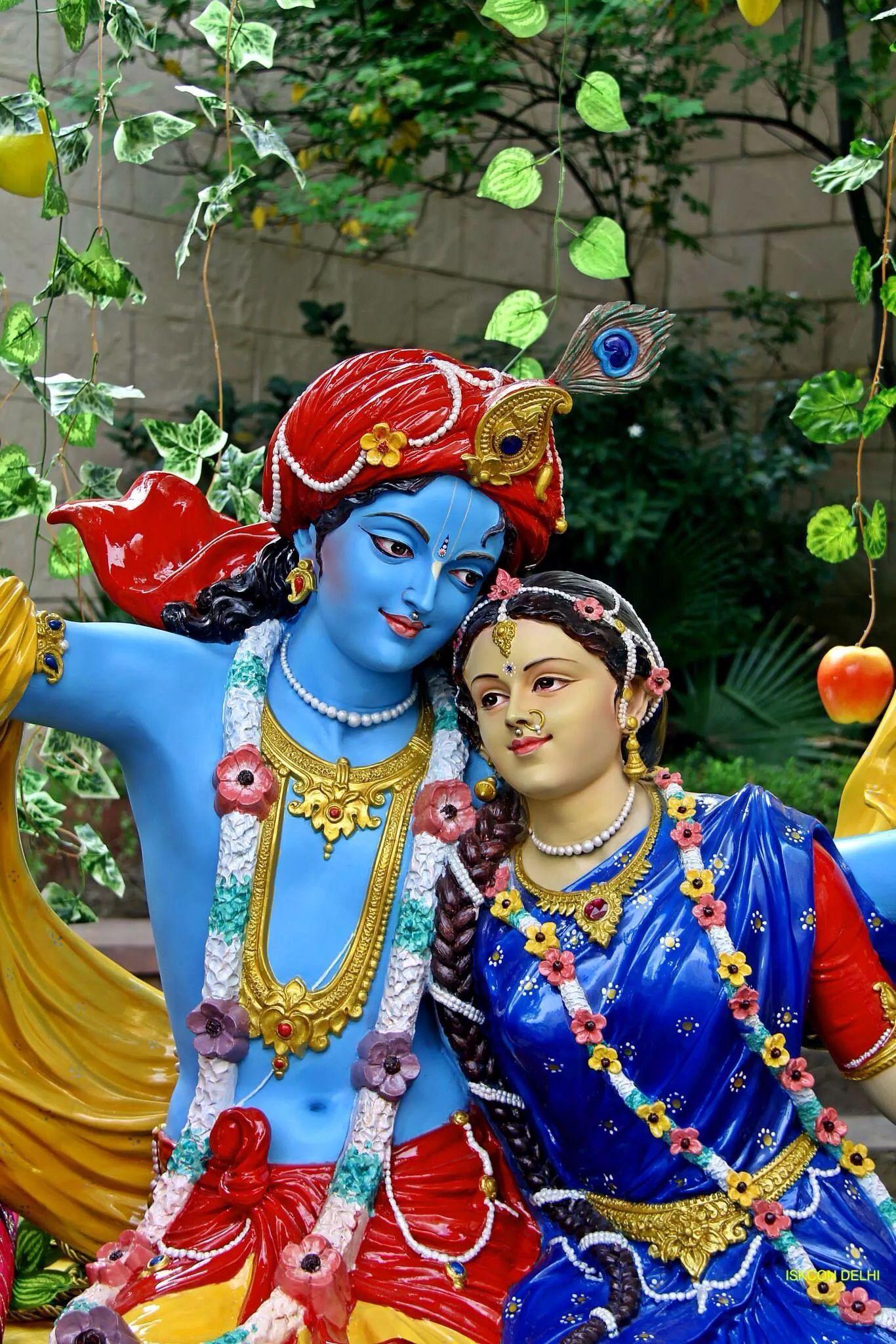 1366x2048 krishna