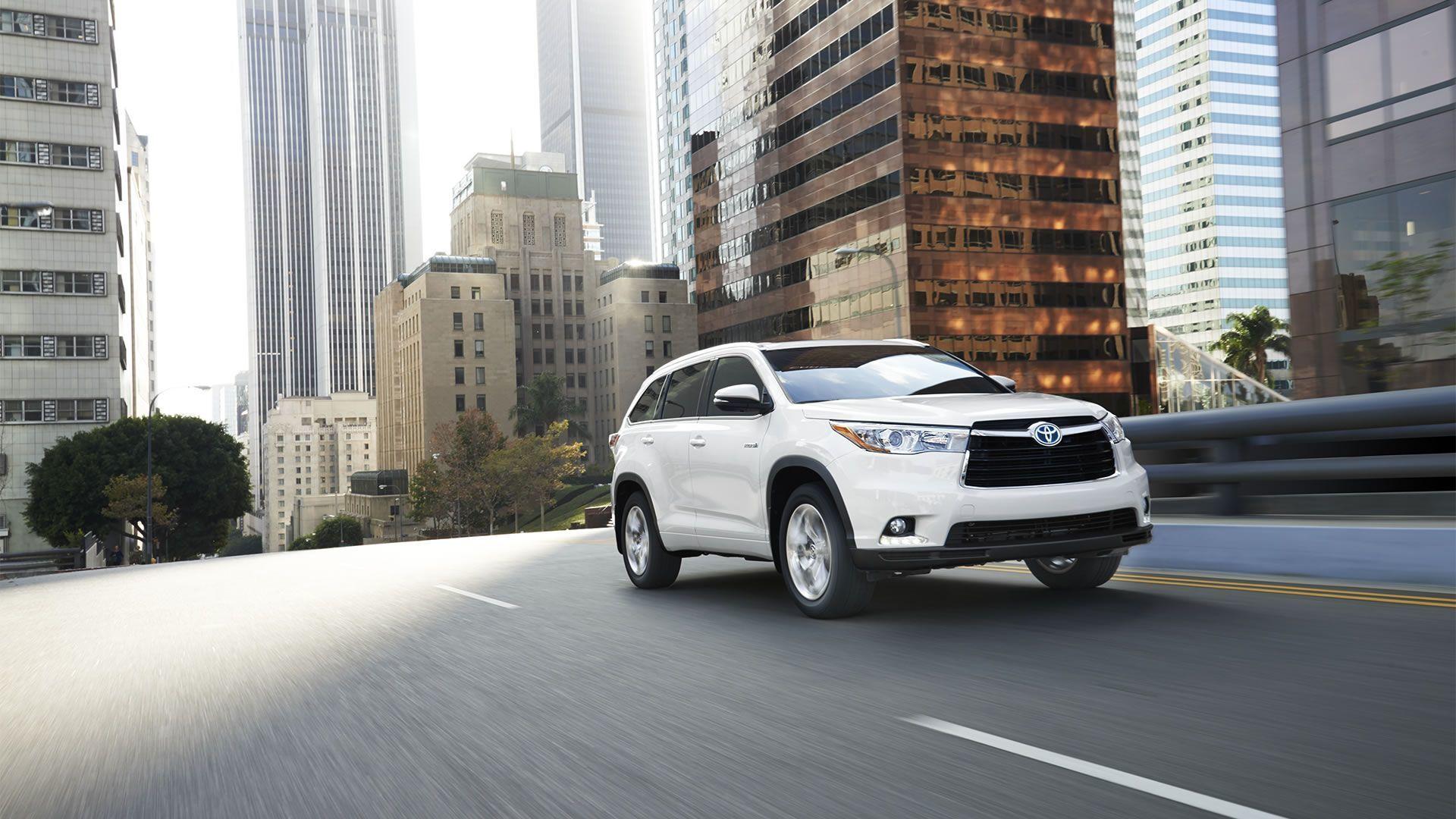 1920x1080 Toyota Highlander Hybrid near Tacoma