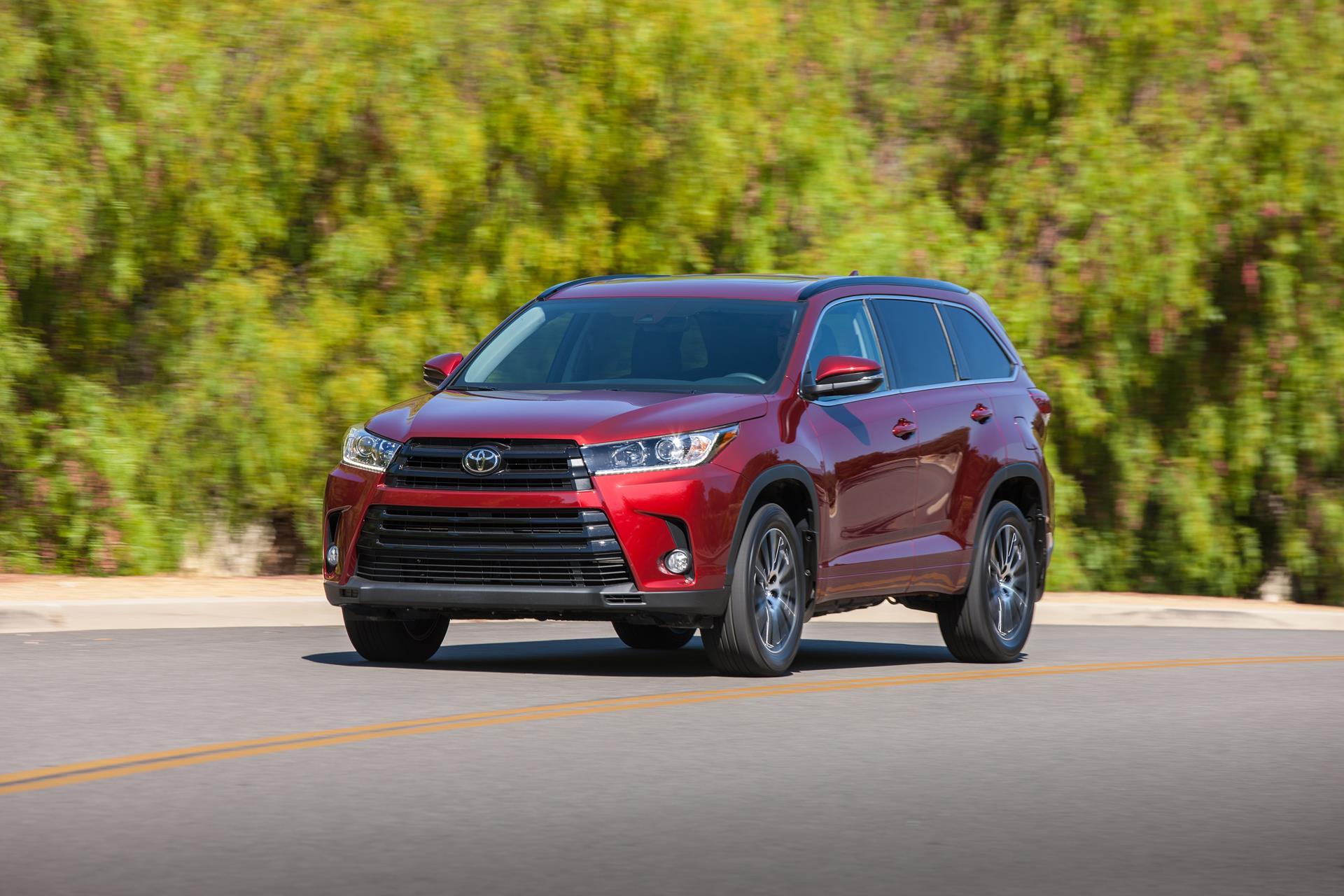 1920x1280 Toyota Highlander Wallpaper [HD]