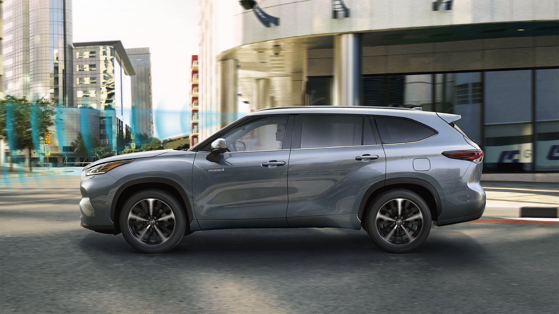 1920x1080 Toyota Highlander. The hybrid SUV that offers the best of both worlds