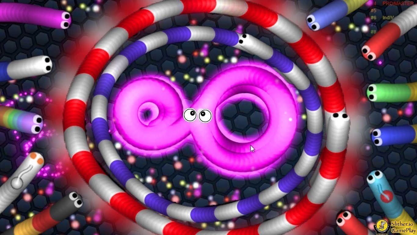 Slither. Slither.io. Слизер игра. Slither io фото. Слизер червяк.