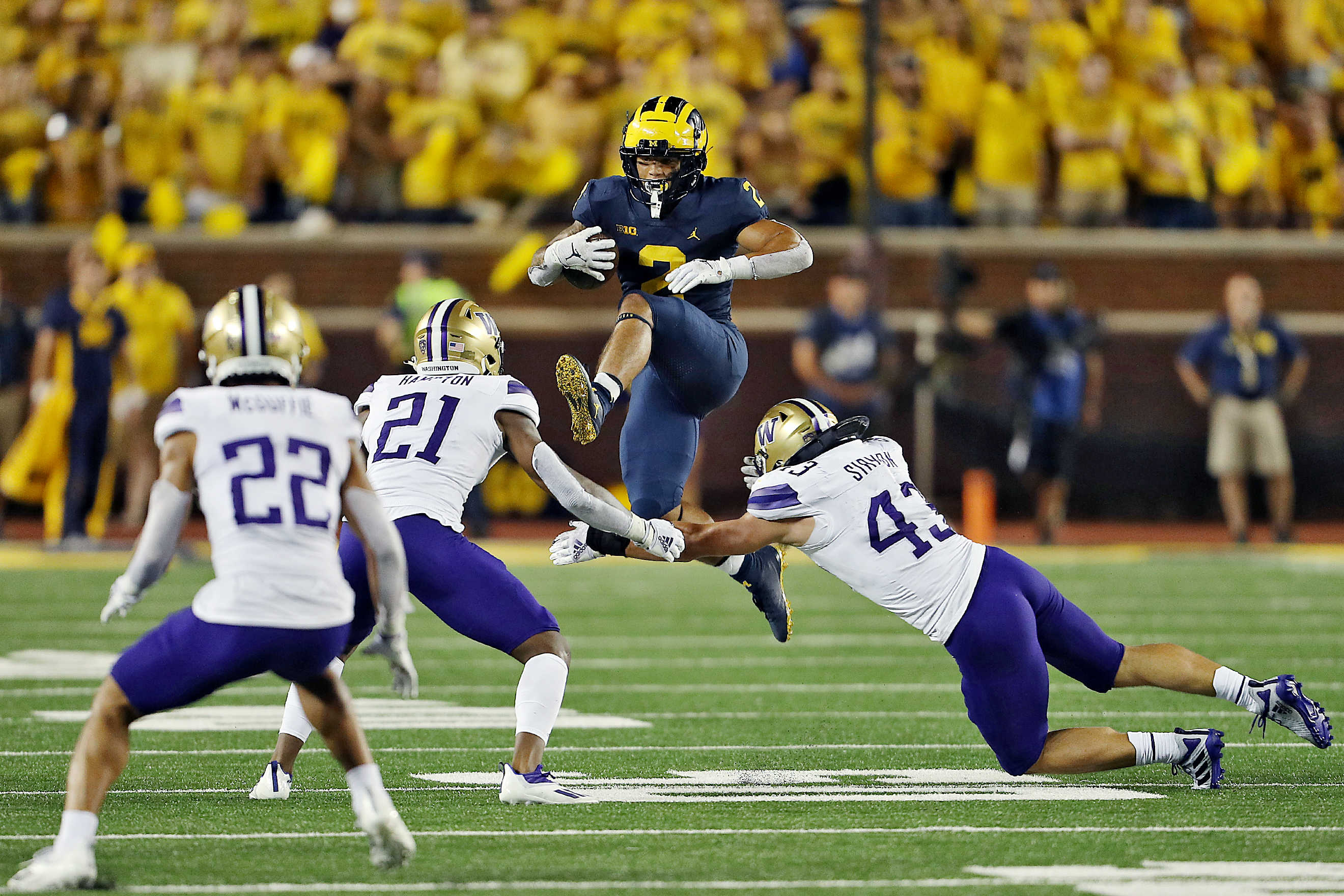 2640x1760 Michigan's Blake Corum named Big Ten player of the week