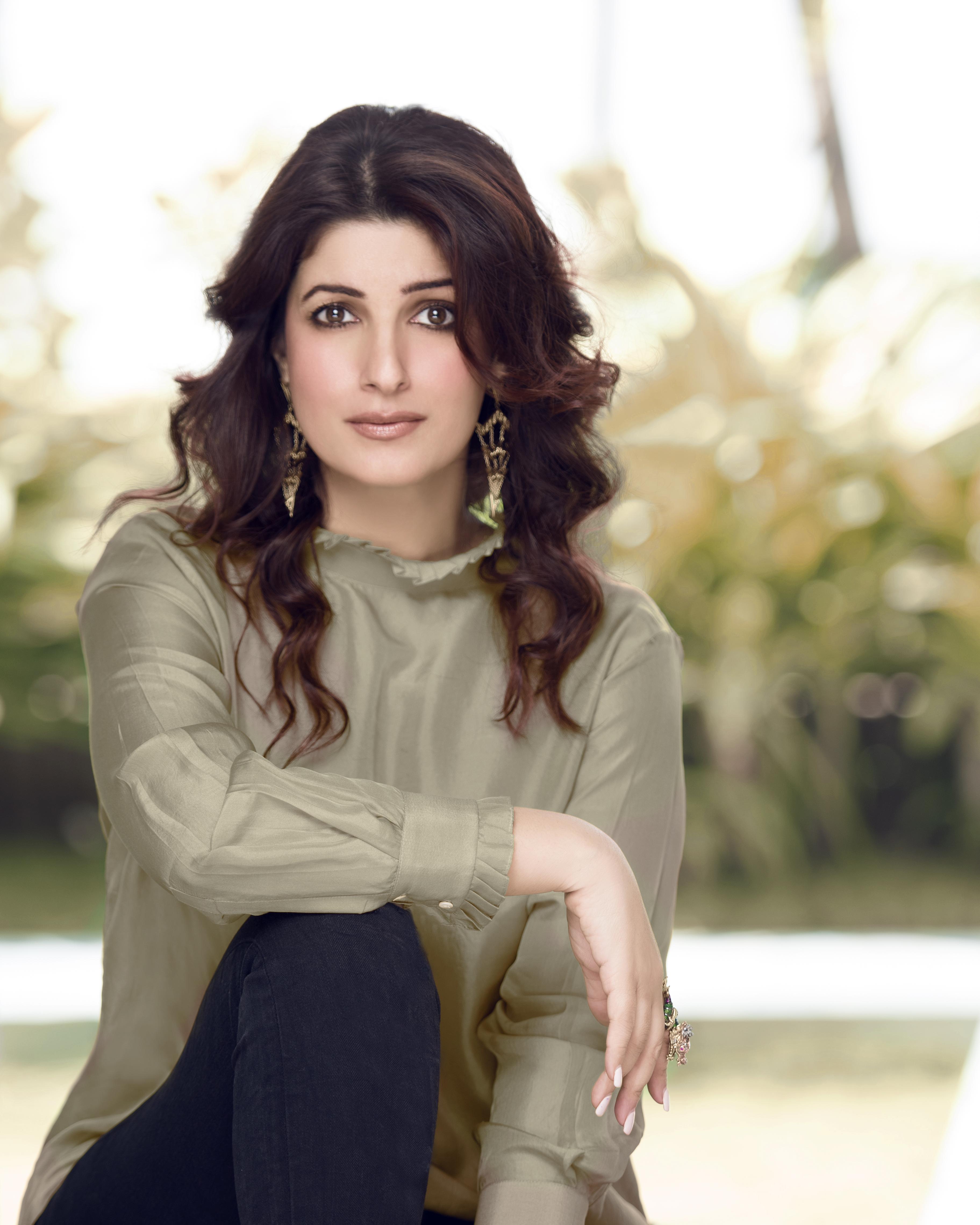 Twinkle Khanna Wallpapers - Top Free Twinkle Khanna Backgrounds