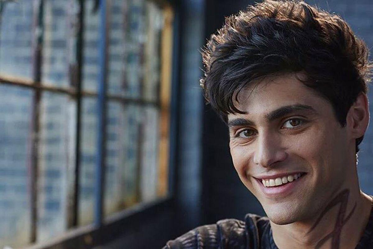 1200x800 Alec Lightwood TV Show Wallpaper