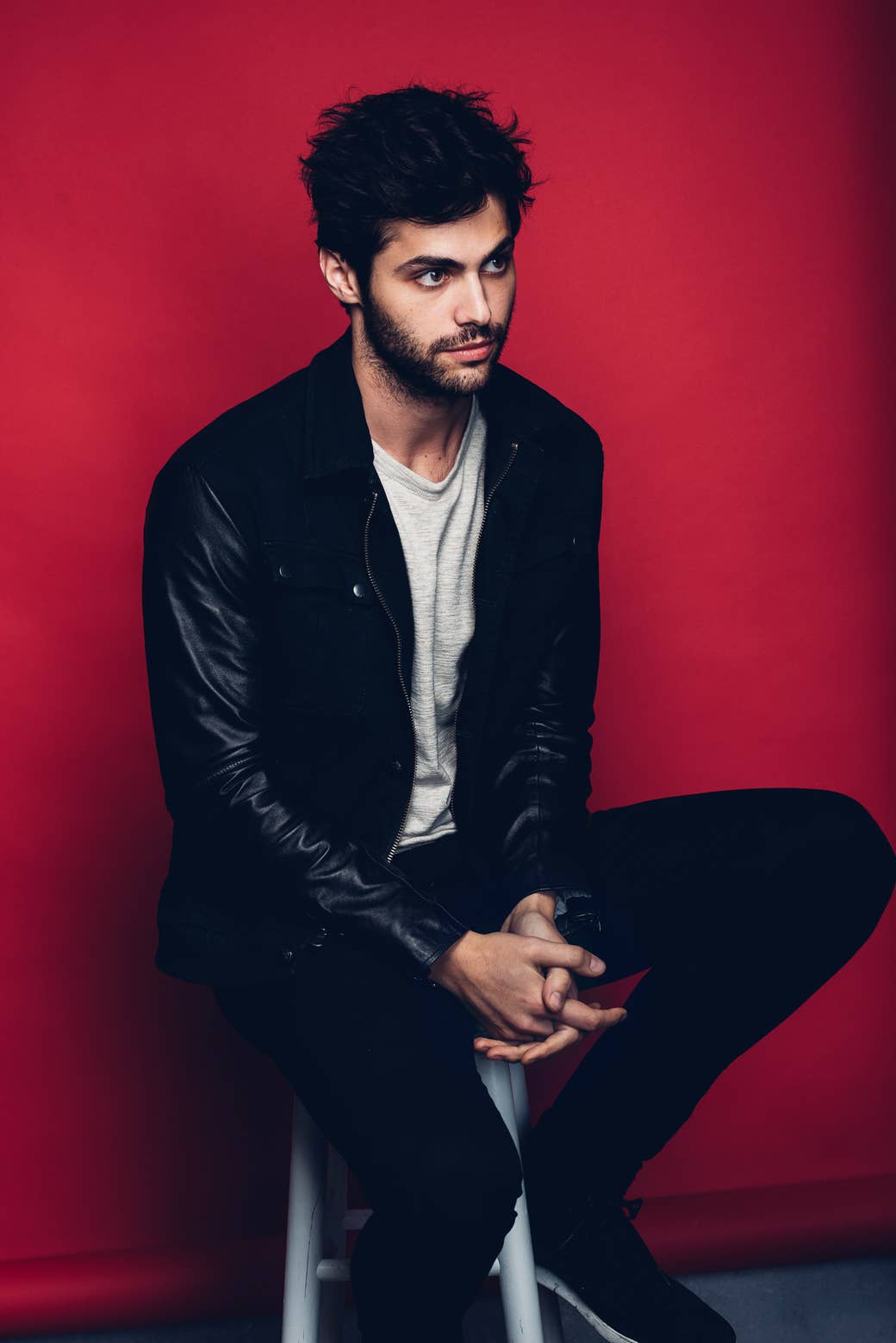 1040x1559 Things We Learned On Set With Matthew Daddario