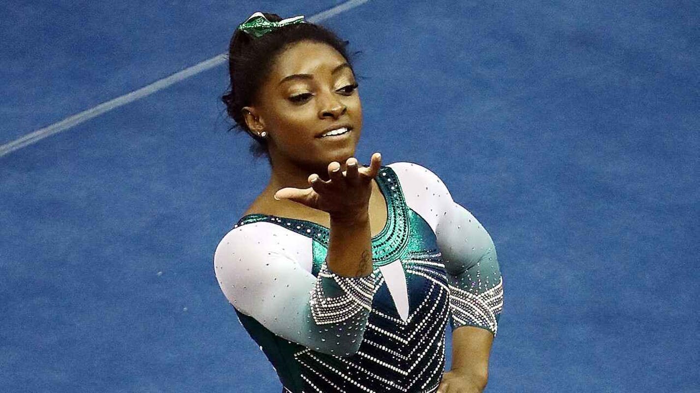 1424x800 Quotes Gymnastics Simone Biles Beam Video Wallpaper