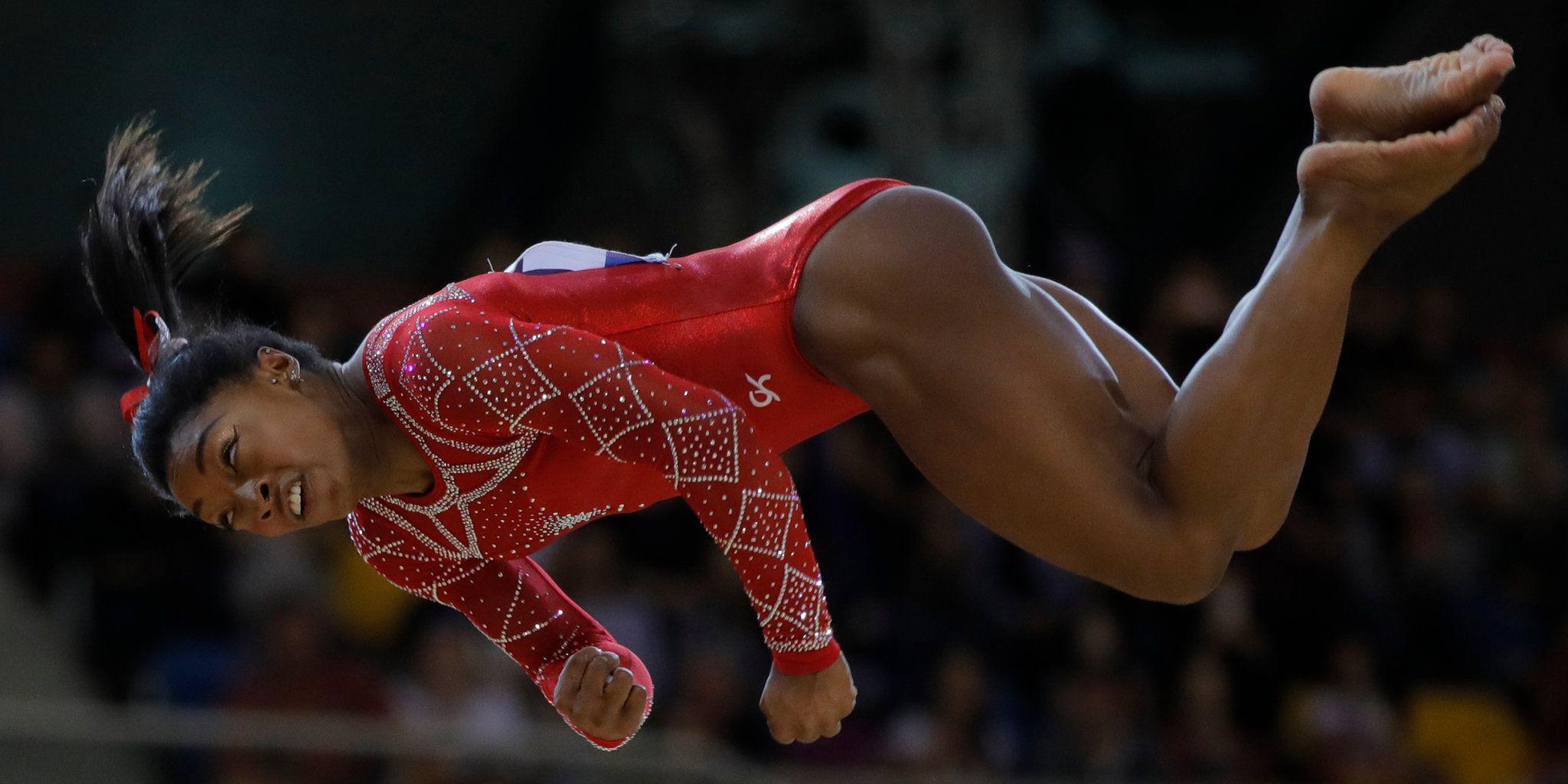 2048x1024 Simone Biles Wins Six Medals at World Gymnastics Championships