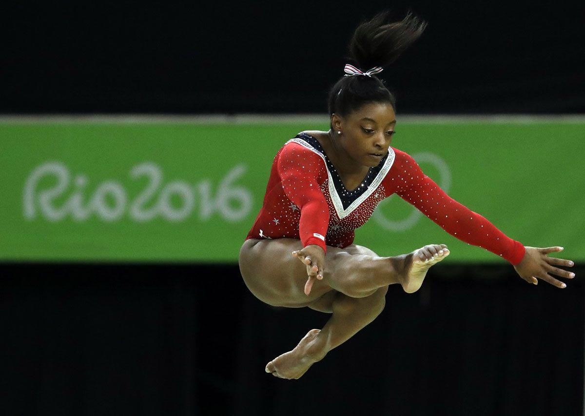 1200x853 Sanne Wevers edges Laurie Hernandez, Simone Biles in Olympics balance beam