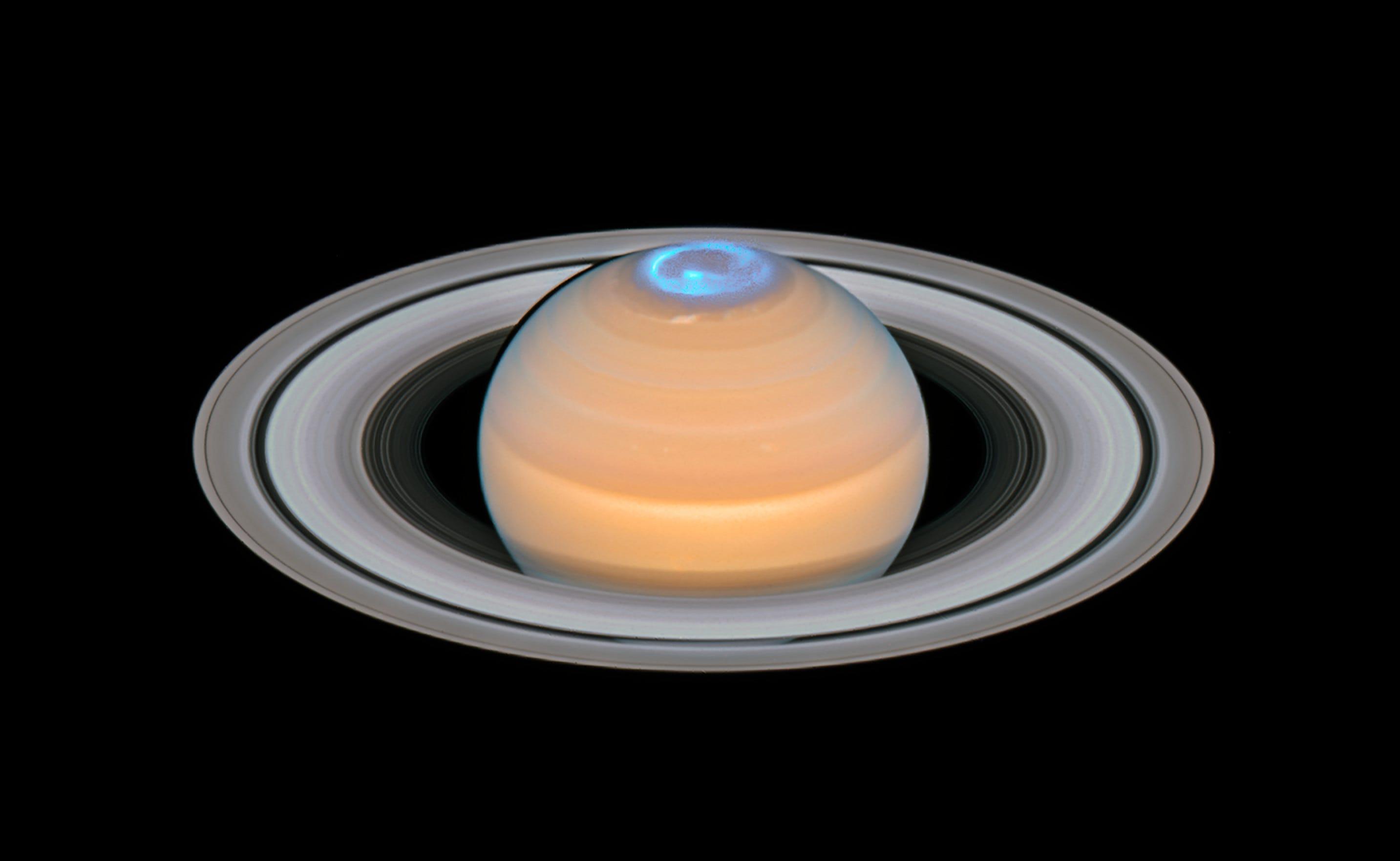 2866x1764 Saturn auroras: Spectacular image from the Hubble Space Telescope