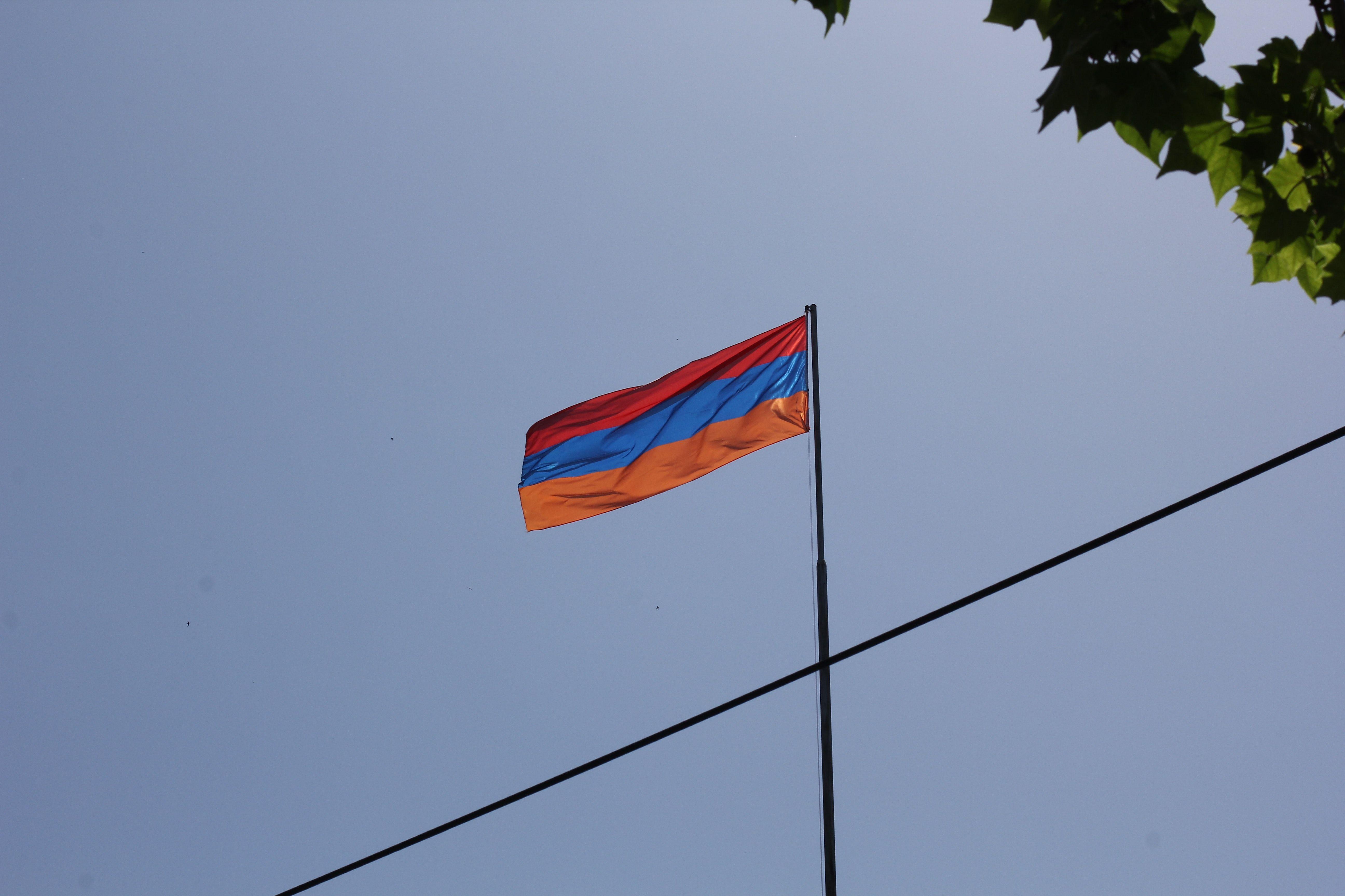 5184x3456 Free of Armenian Flag, Flag waving