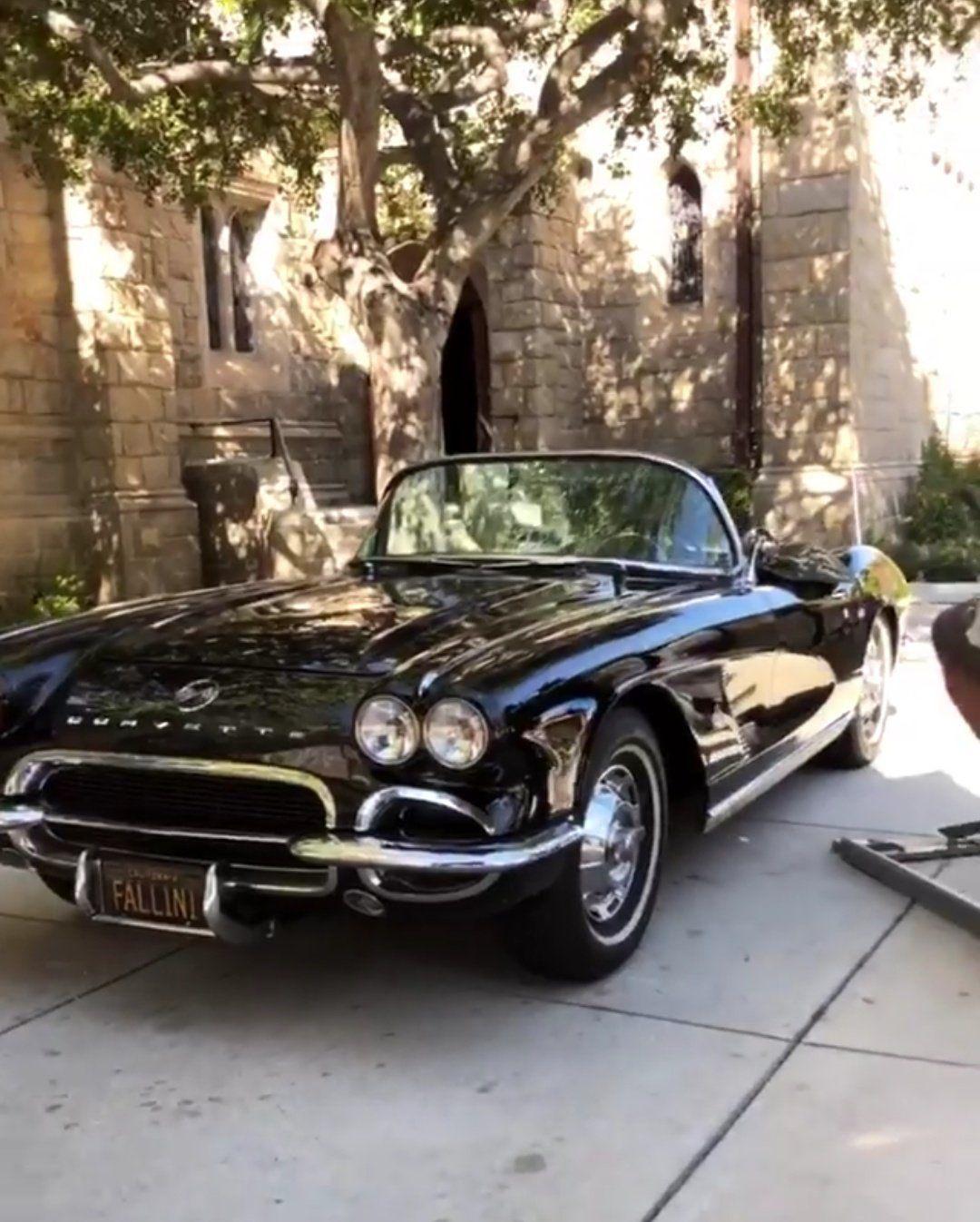 1080x1346 Chevrolet Corvette C1 from 1962. Chevrolet corvette c Black corvette, Vintage corvette