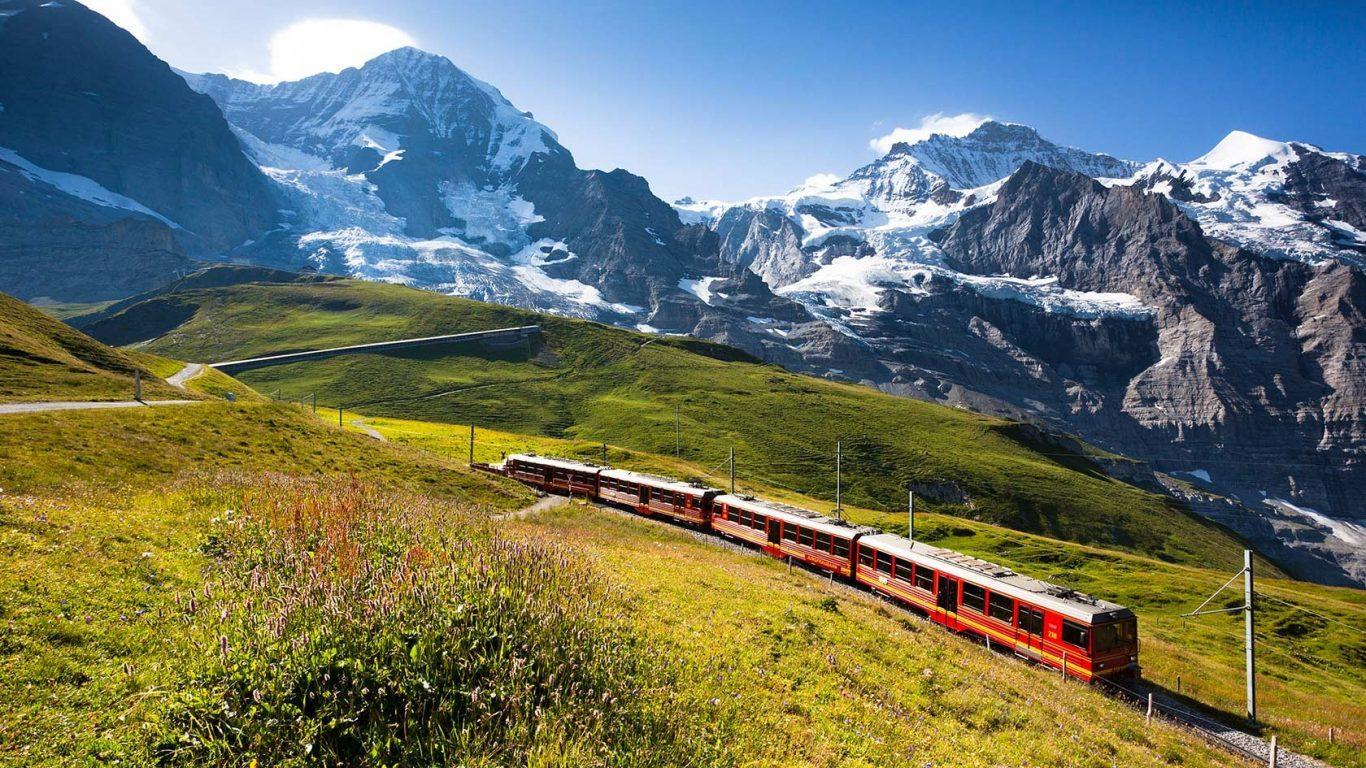 1366x768 Train Mountains Wallpaper