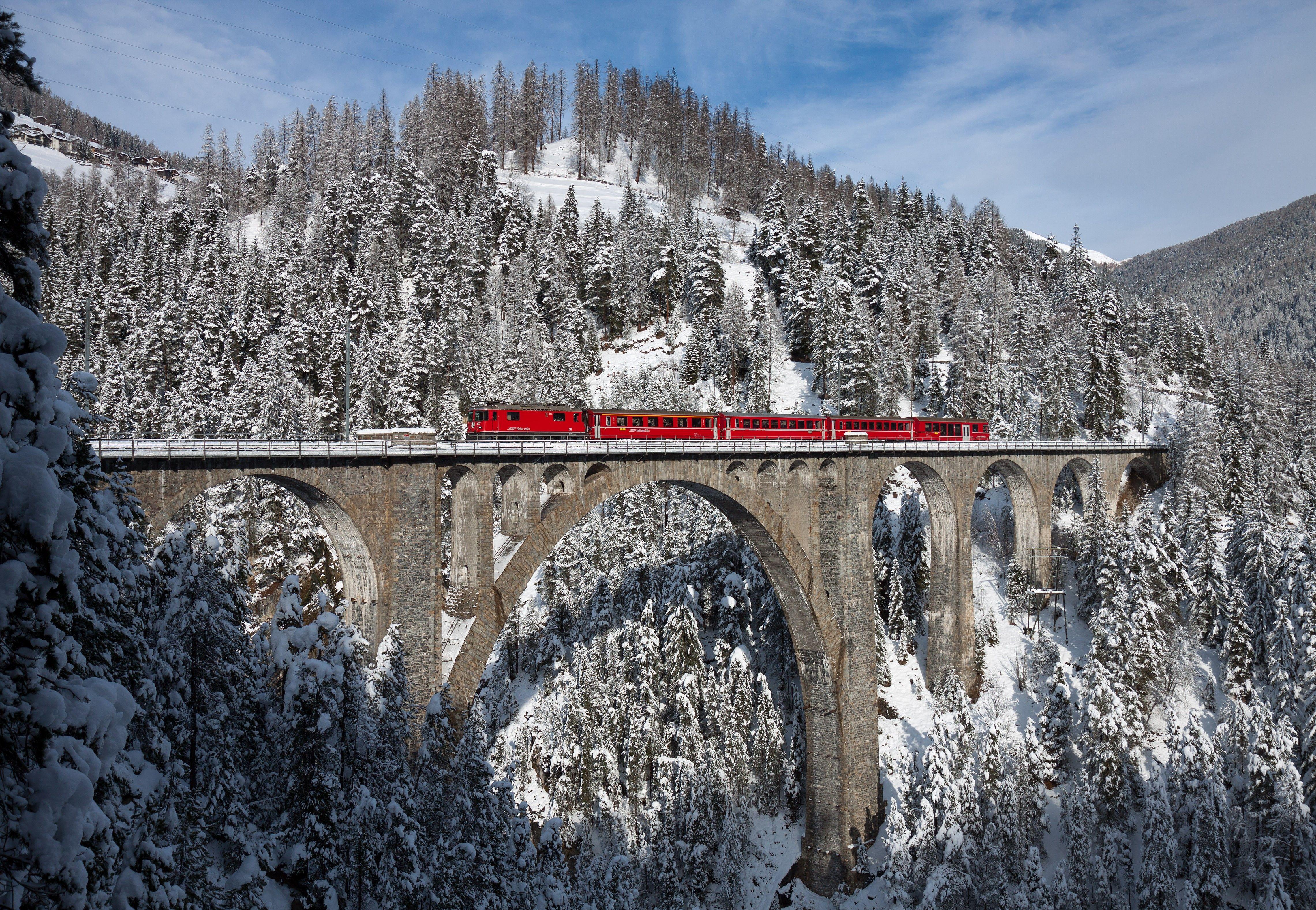 4563x3157 Wallpaper / train, winter, Switzerland