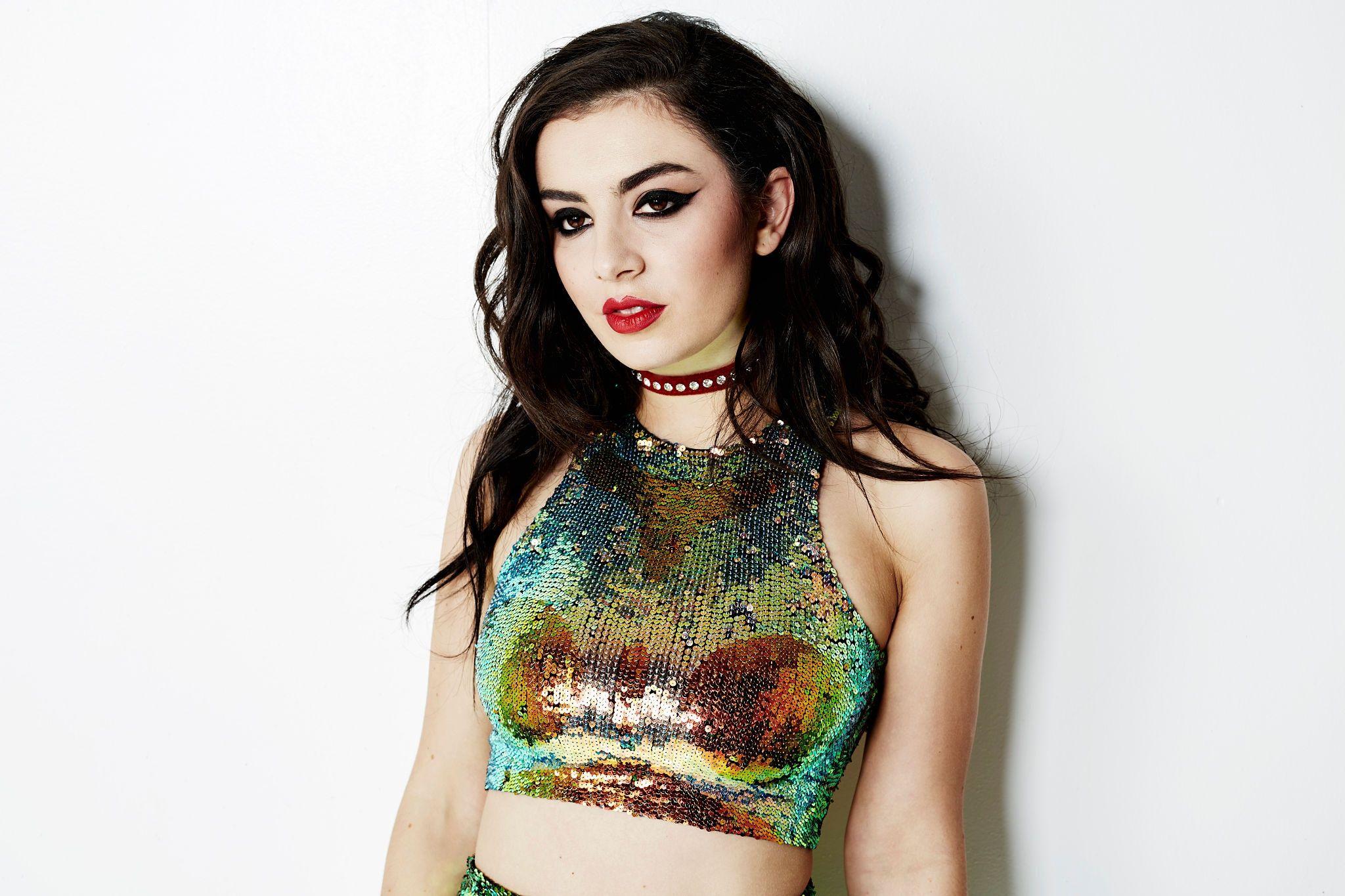 2048x1365 Charli XCX HD Music, 4k Wallpaper, Image, Background