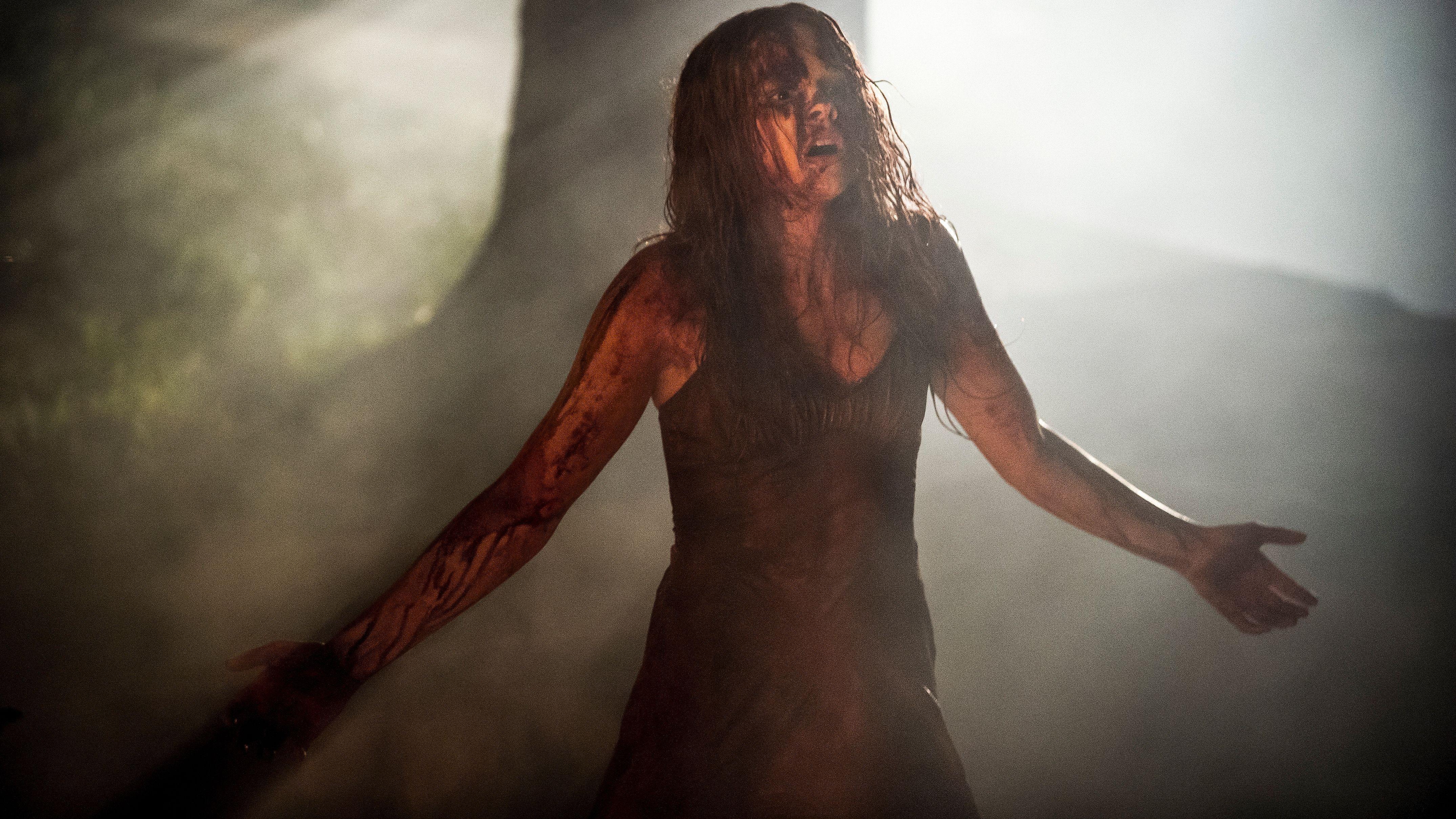 4300x2419 Carrie Movie Wallpaper .