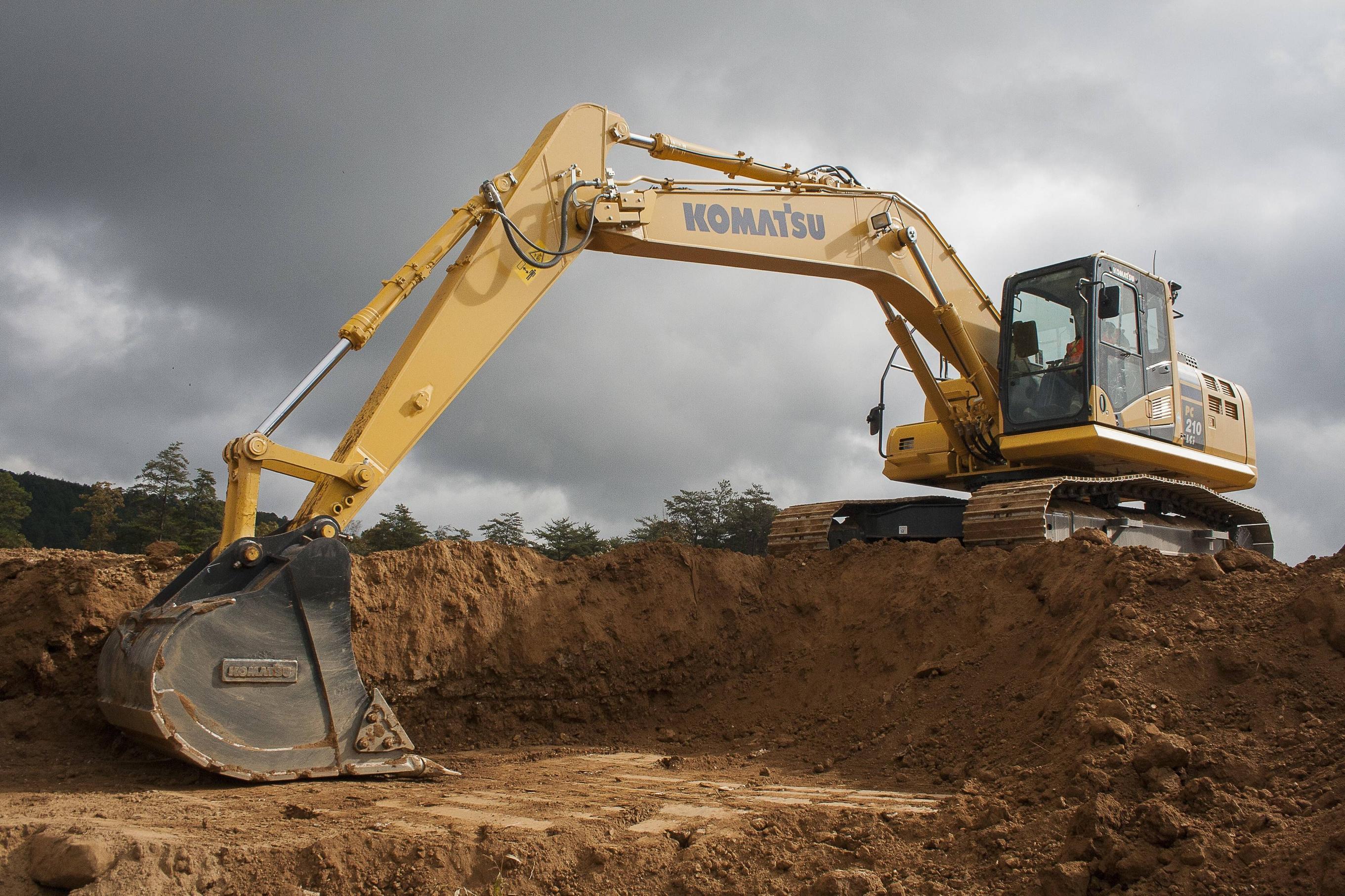 2722x1814 excavator HD wallpaper, background