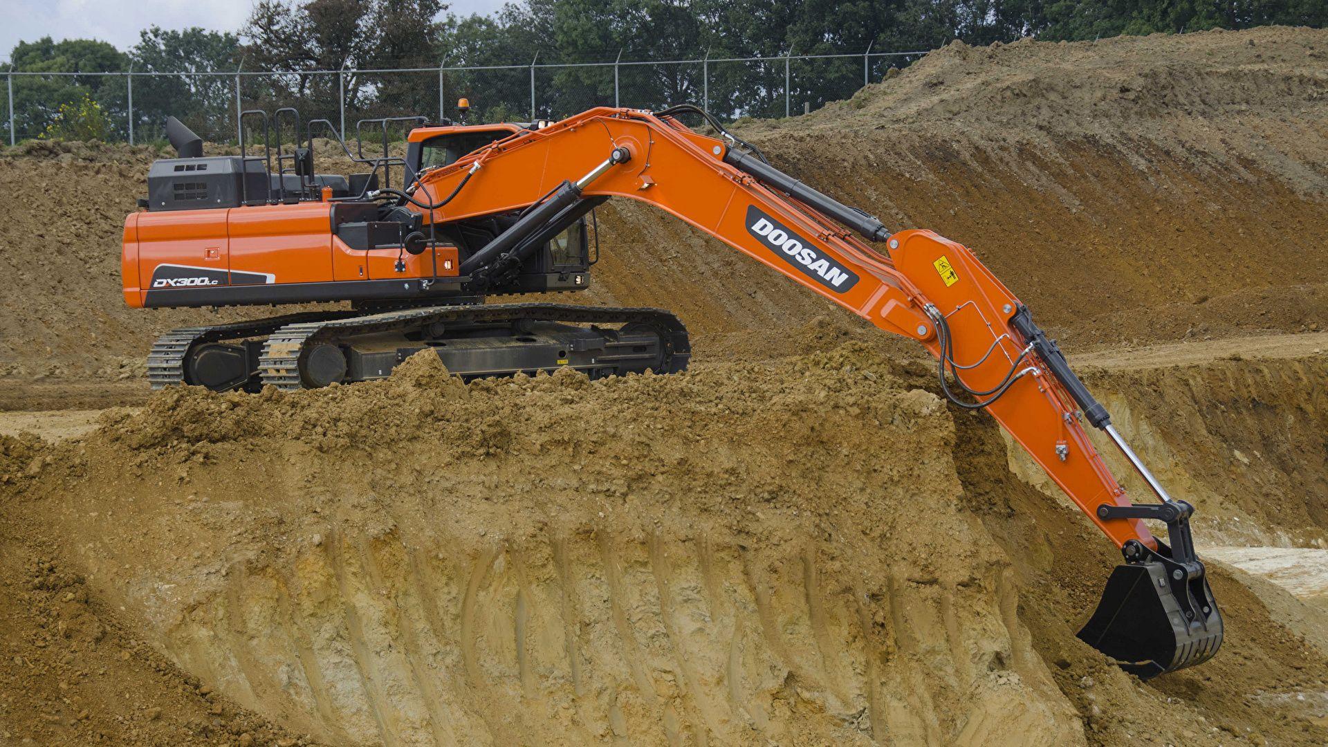 1920x1080 Image Excavator 2015 17 Doosan DX300LC 5 Orange Sand 1920x1080