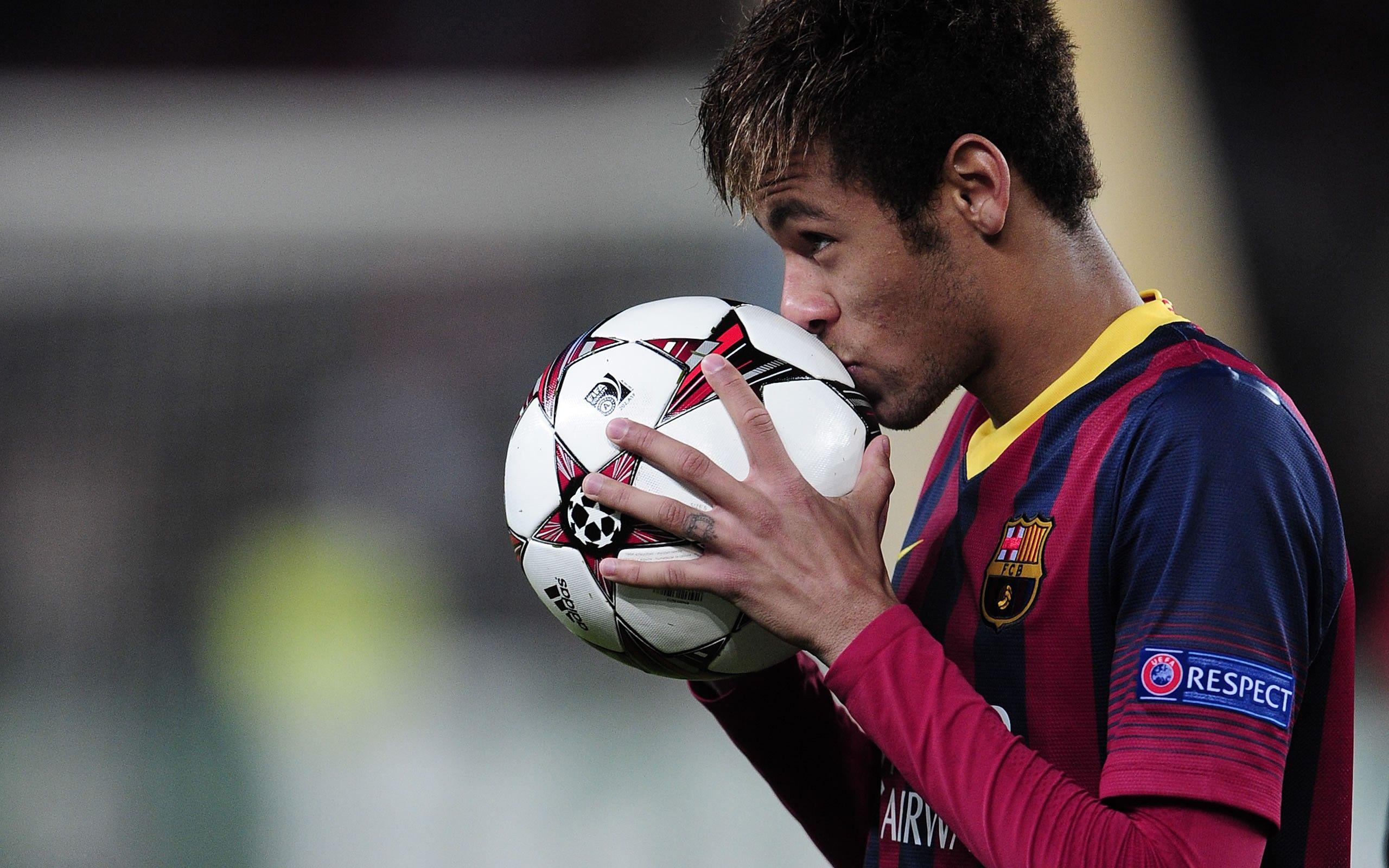 2560x1600 Neymar Kissing Ball HD Wallpaper 1080p Desktop Wallpaper HD 4k High Definition Windows 10 Mac Apple Background Free 2560x1600