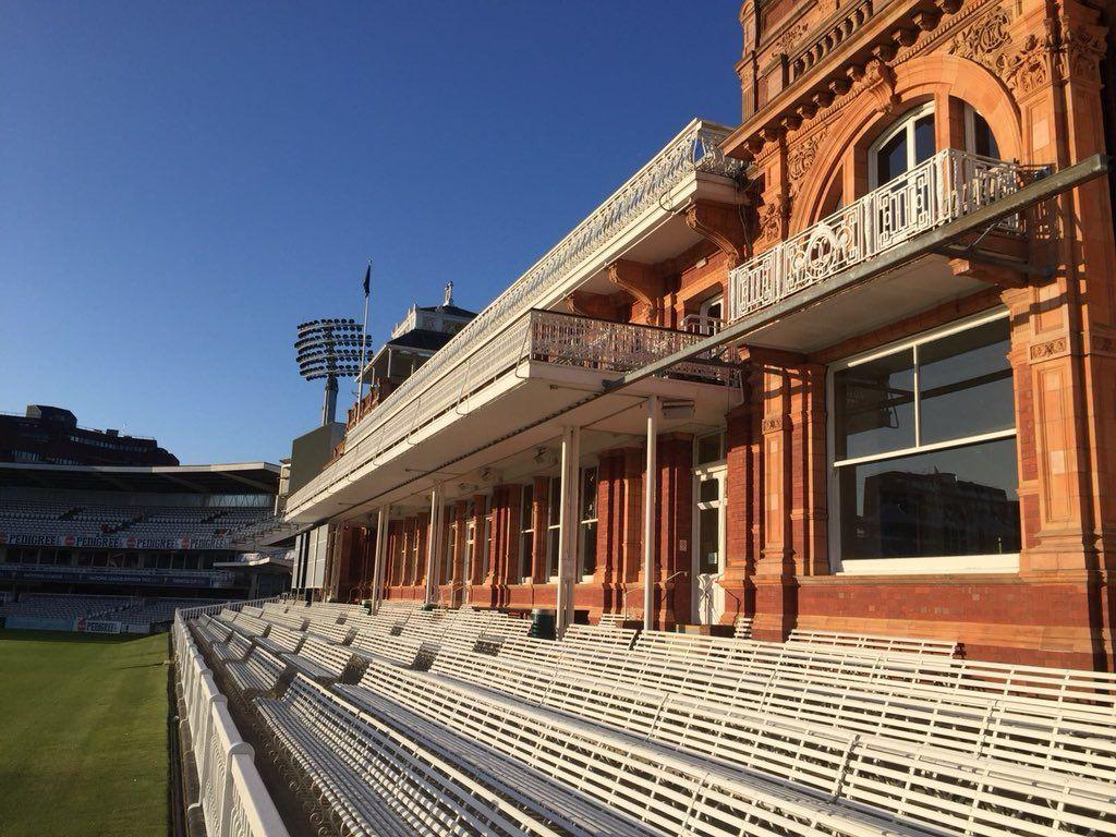 1024x768 Lord's Cricket Ground