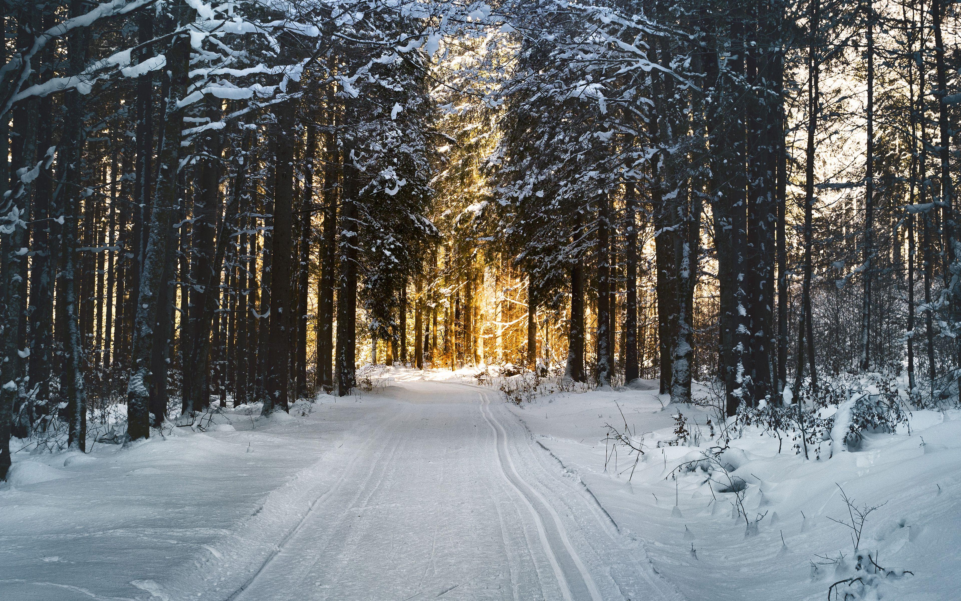 3840x2400 Snow Street Mountain Light Winter Nature Wallpaper