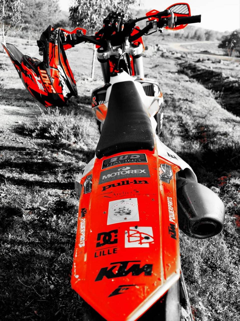 960x1280 Ktm enduro wallpaper