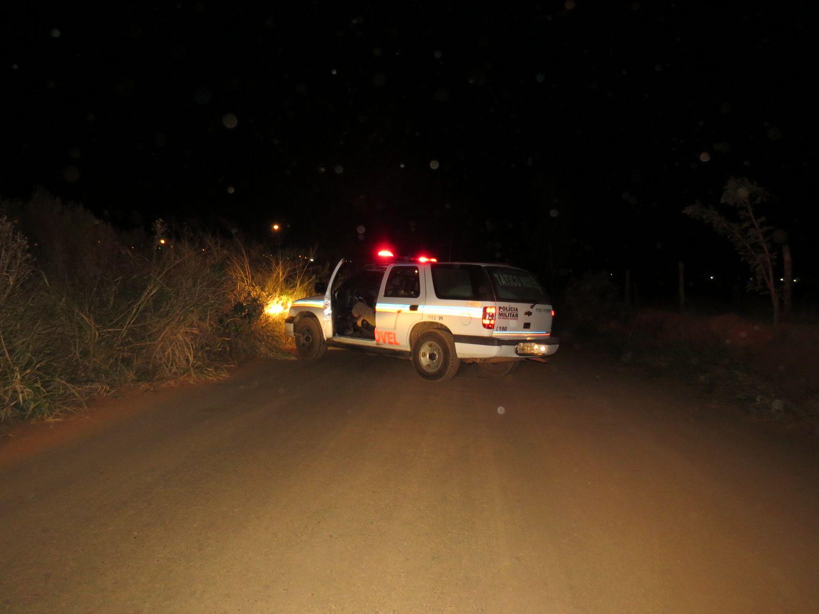 1600x1200 Mulher é assaltada por bandidos armados com faca em Carmo do