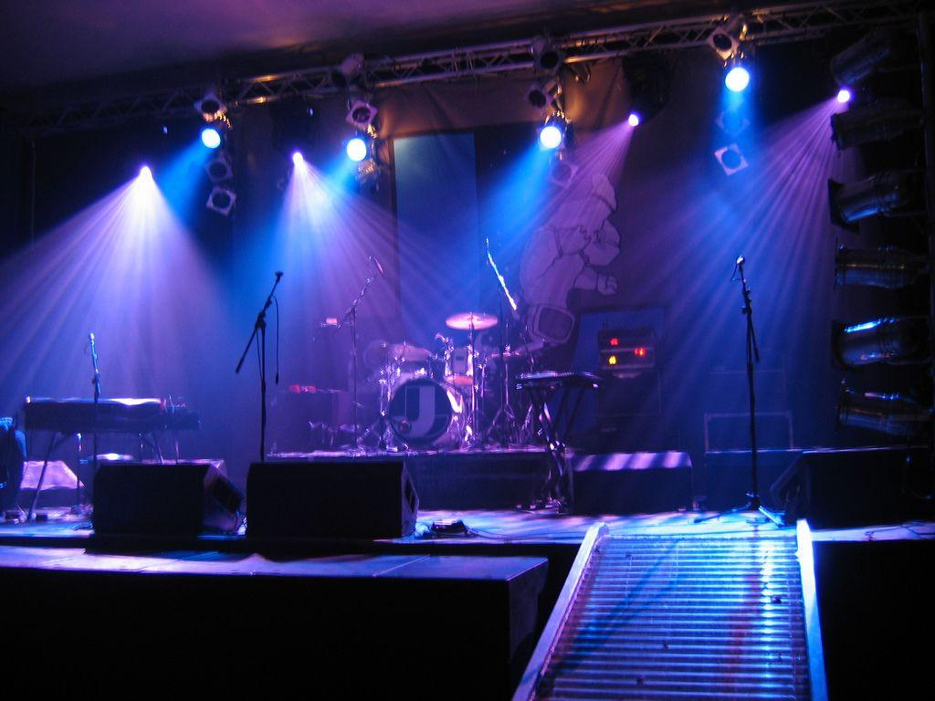 1024x768 Concert Background Designs. Designs Traditional Wallpaper, Wallpaper Designs Bedrooms and Wallpaper Designs Print