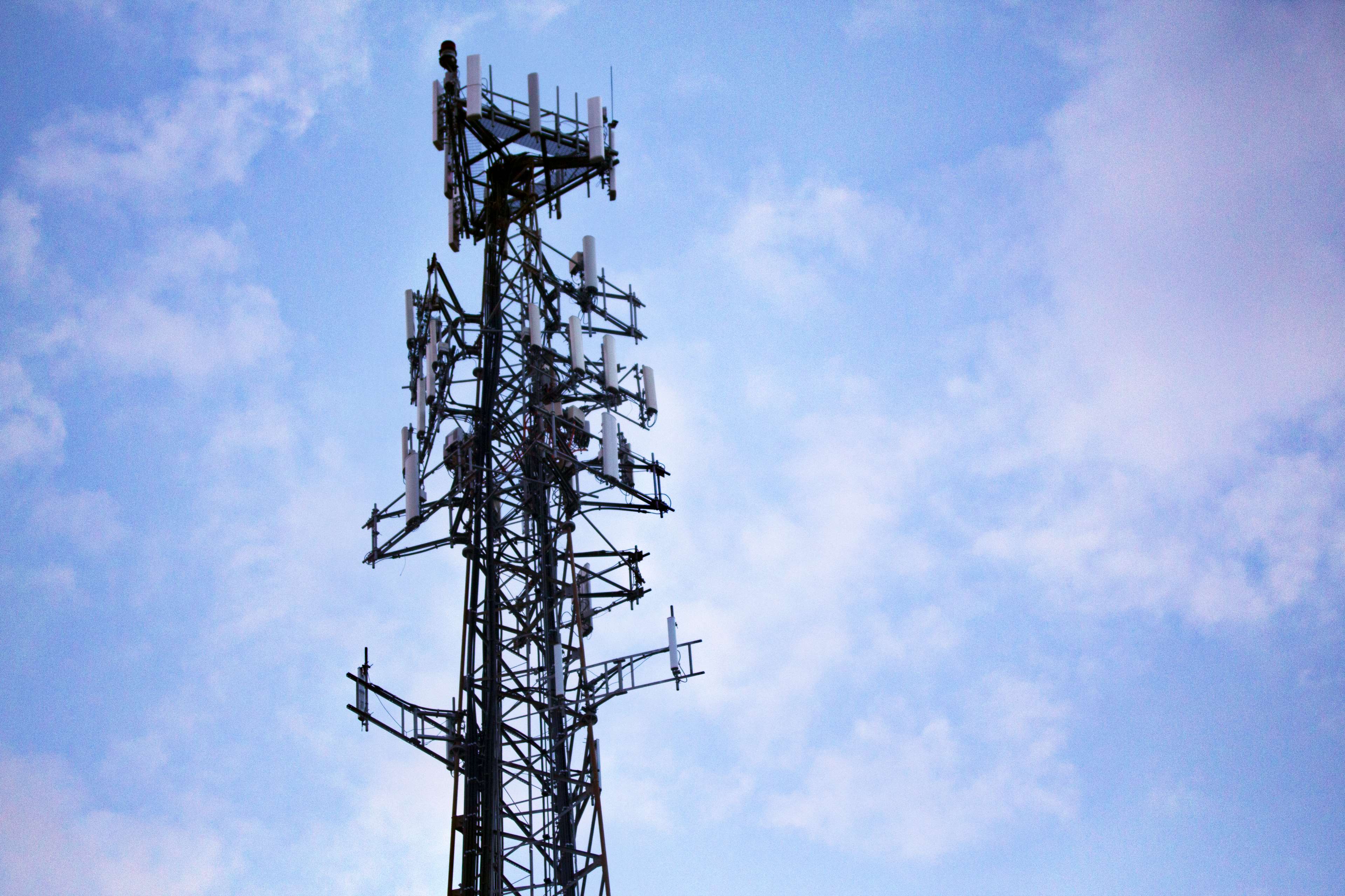 Radio Tower Wallpapers - Top Free Radio Tower Backgrounds - WallpaperAccess