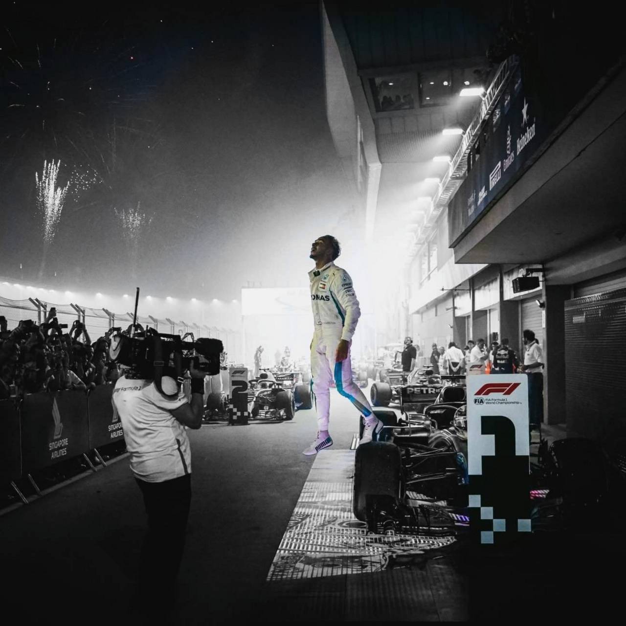 1280x1280 Lewis Hamilton wallpaper