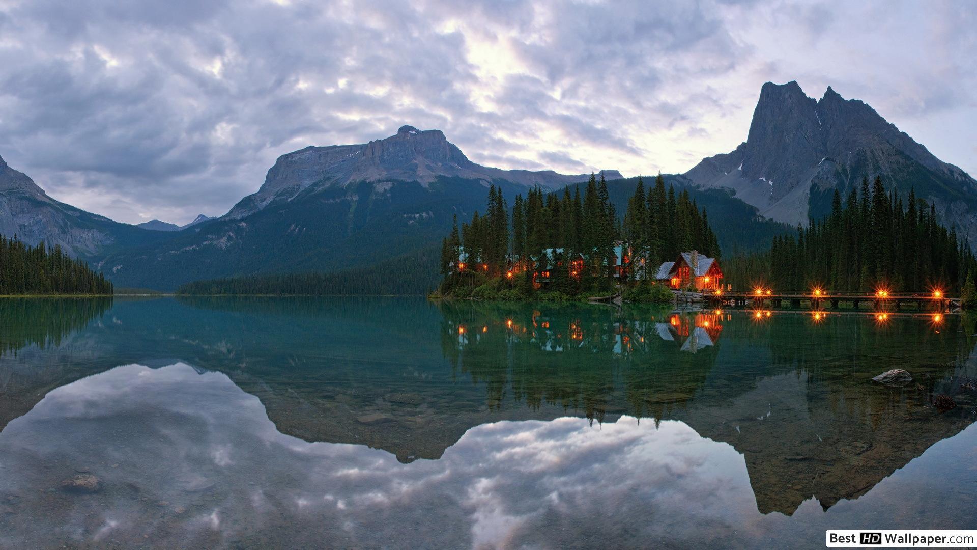1920x1080 Emerald Lake HD Wallpaper